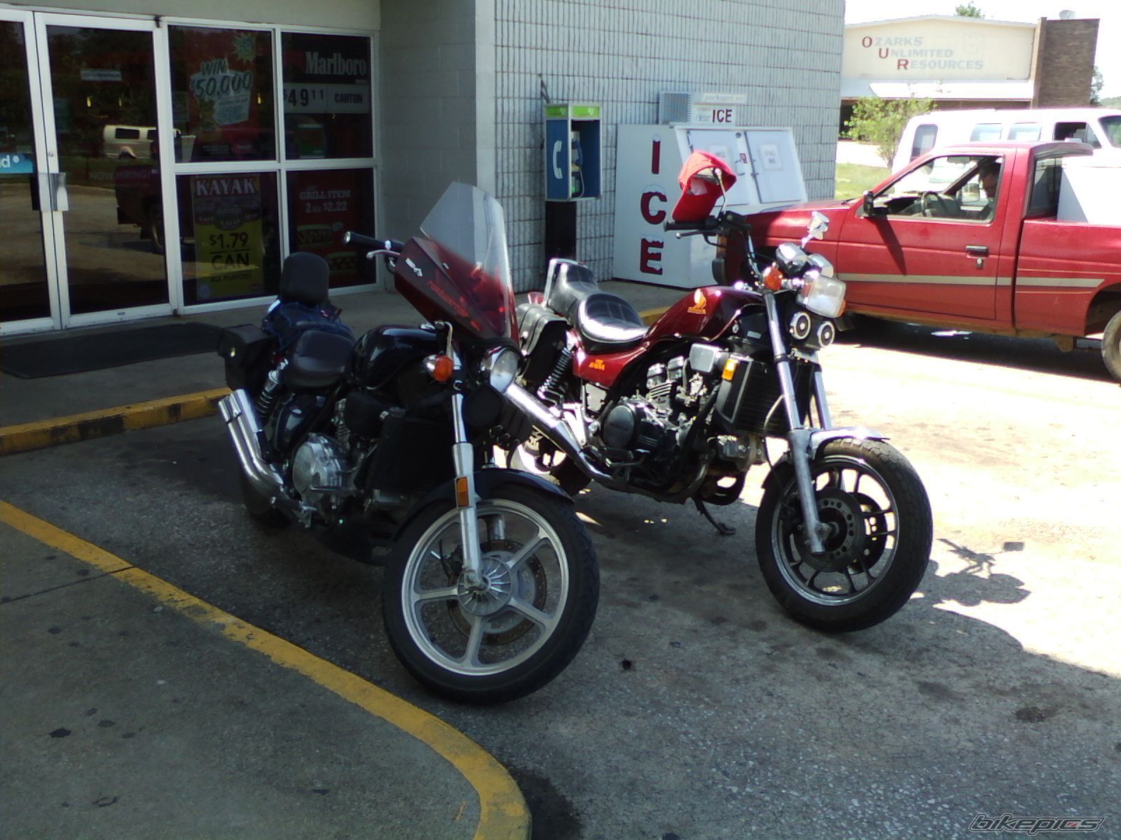 Photo 1700275