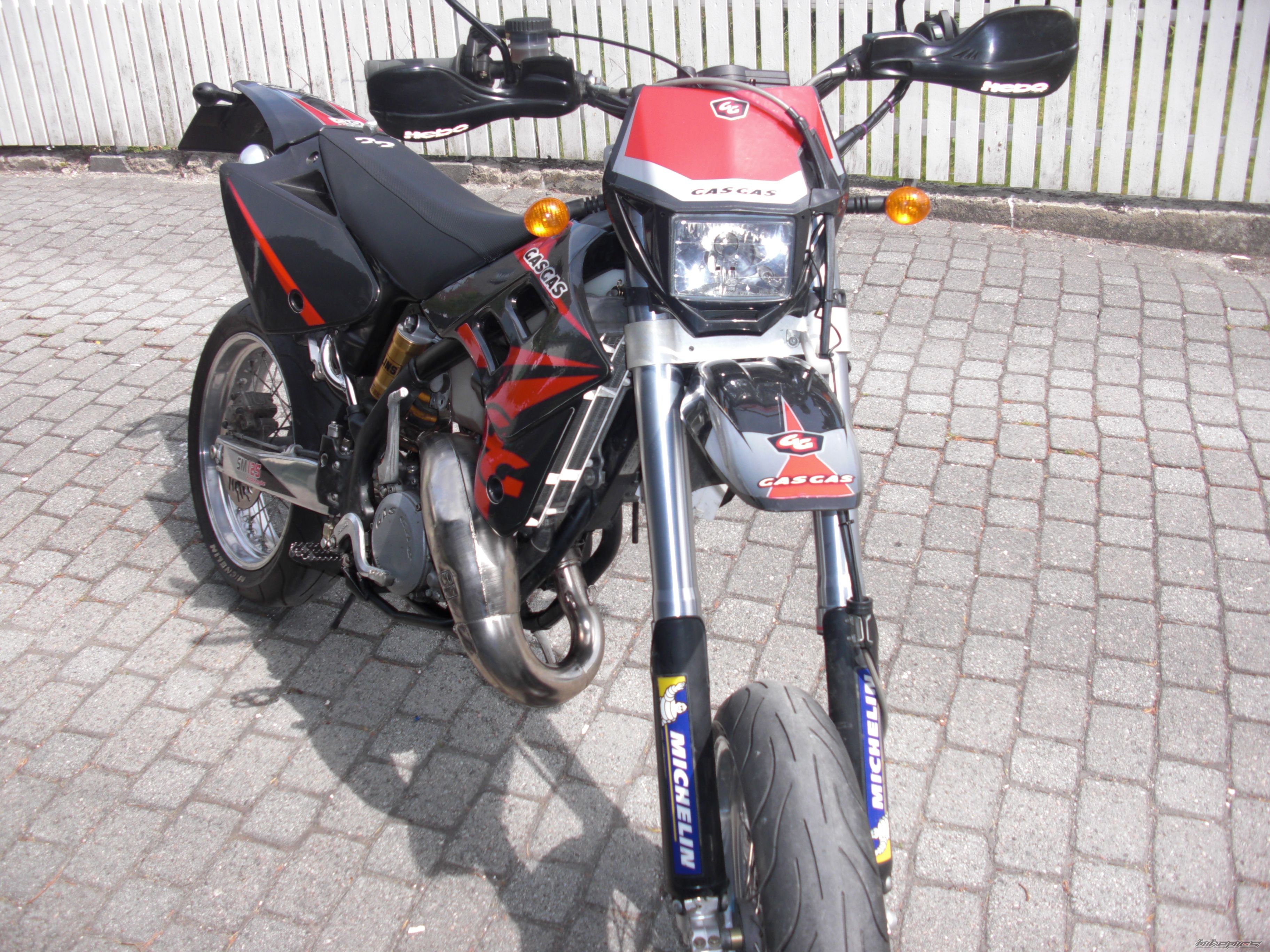 Bike Photo 1700675