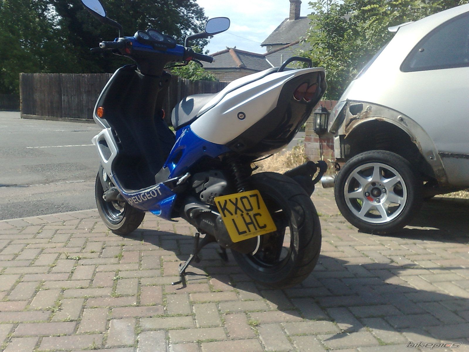 Bike Photo 1700794
