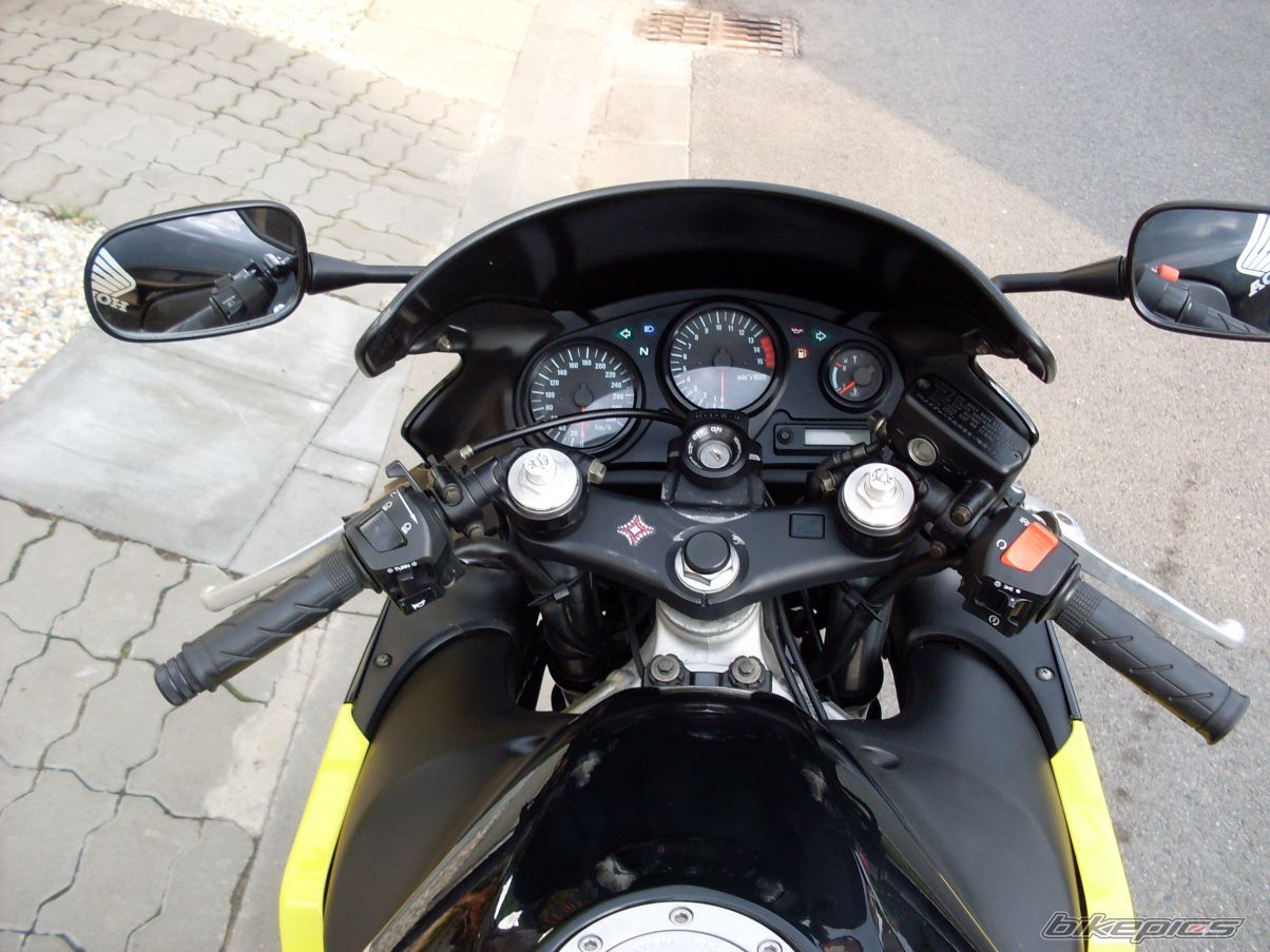 Photo 1700876