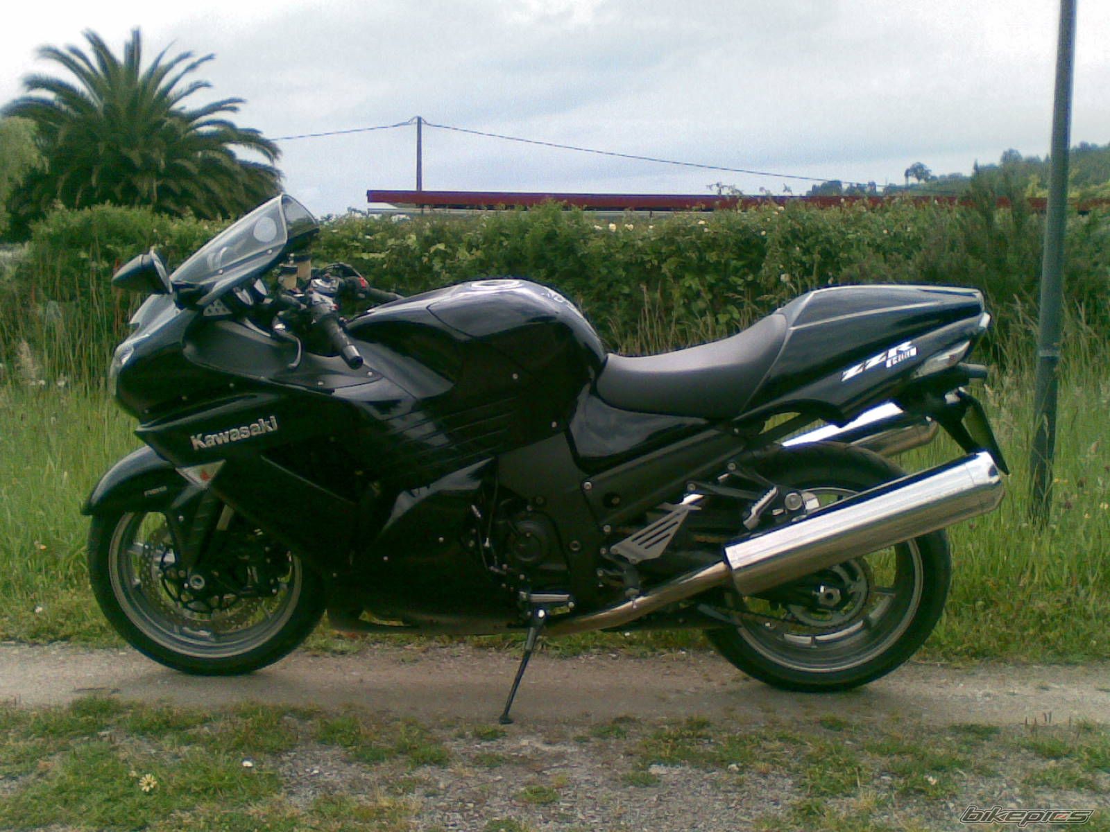 Bike Photo 1700944