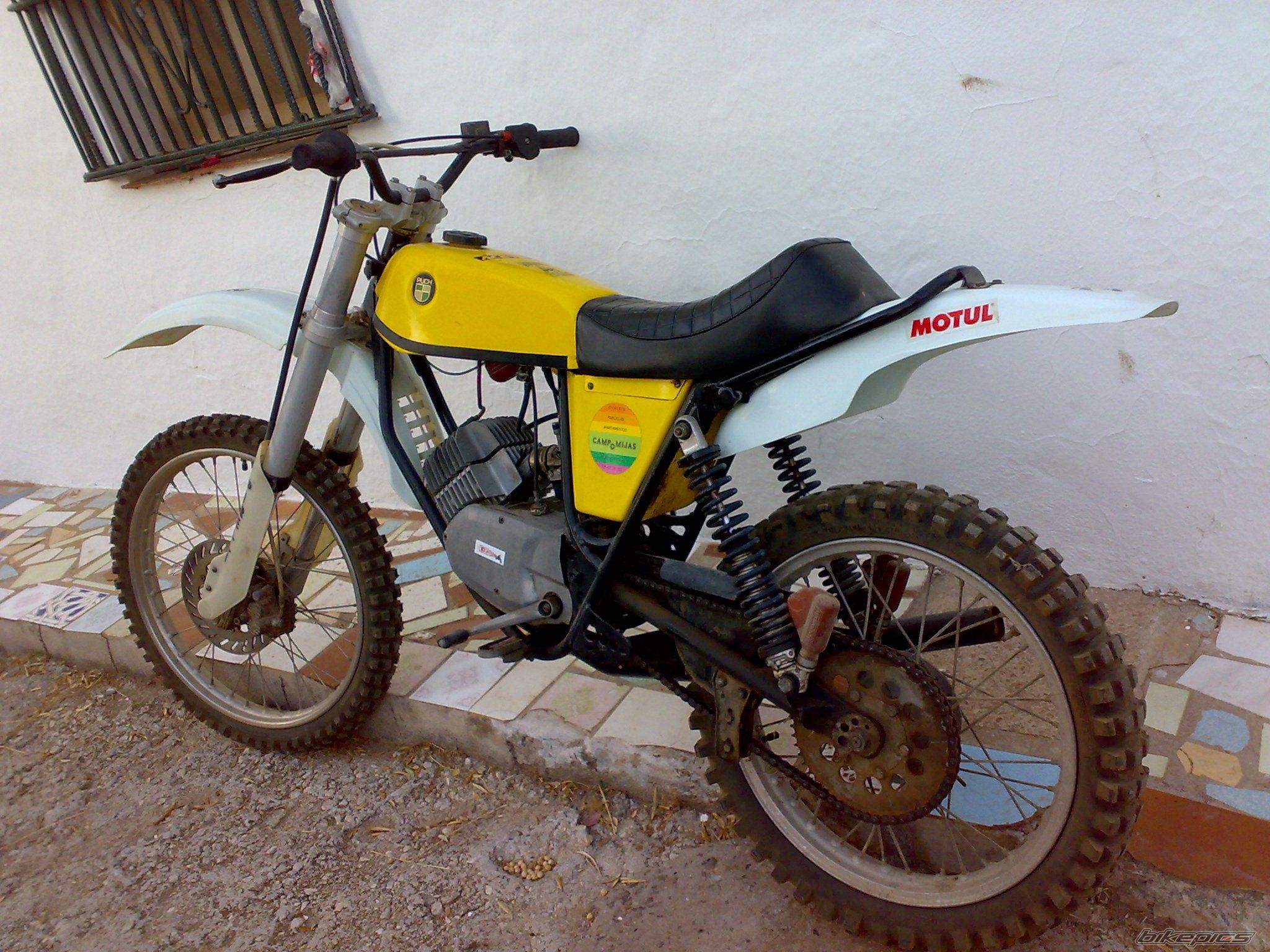 Bike Photo 1700990