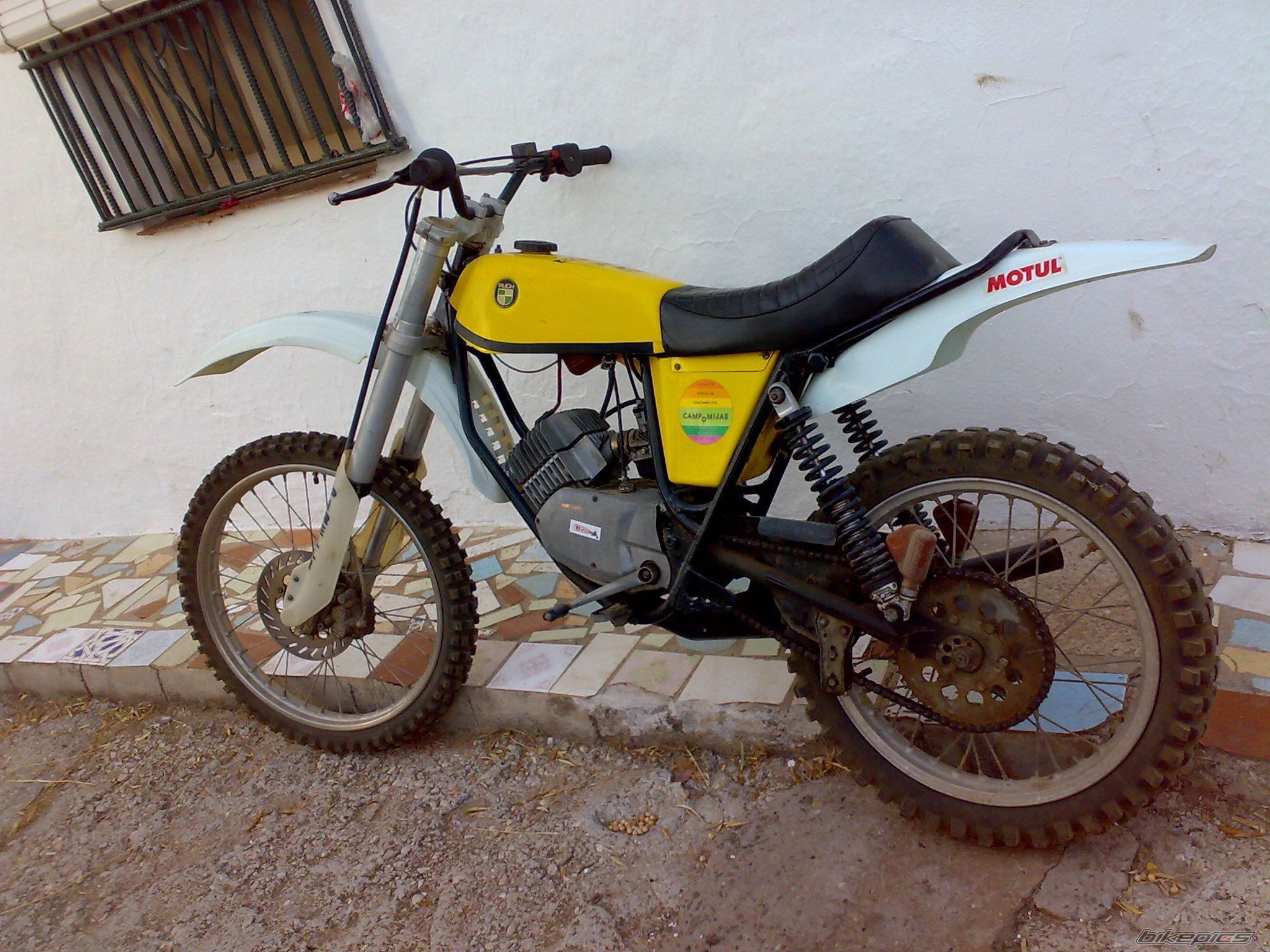 Bike Photo 1700993