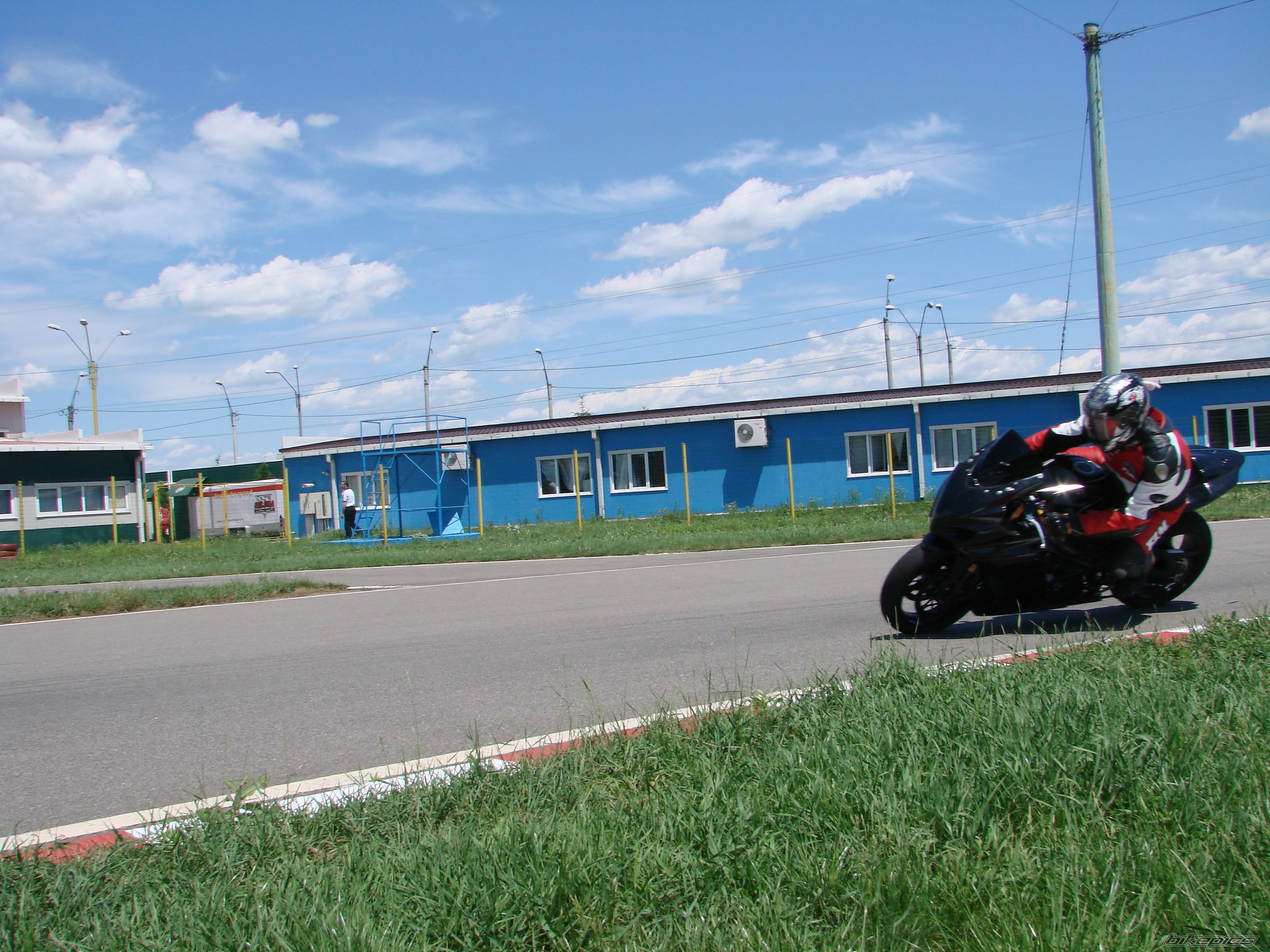 Bike Photo 1701200