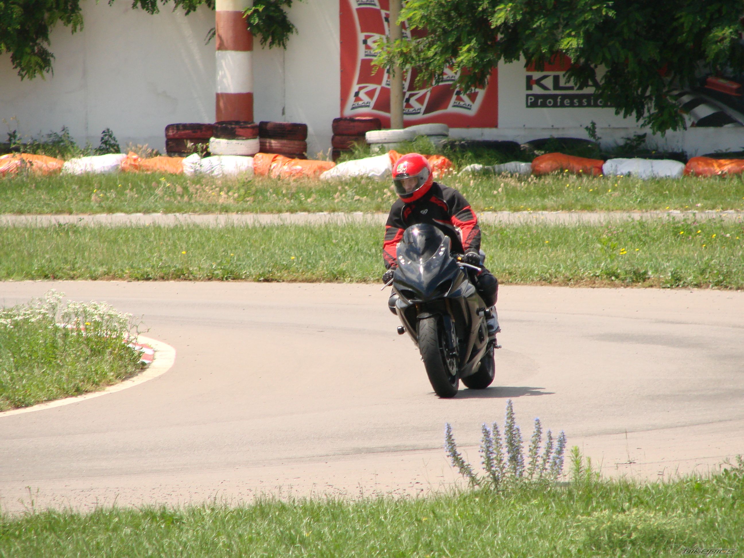 Bike Photo 1701316