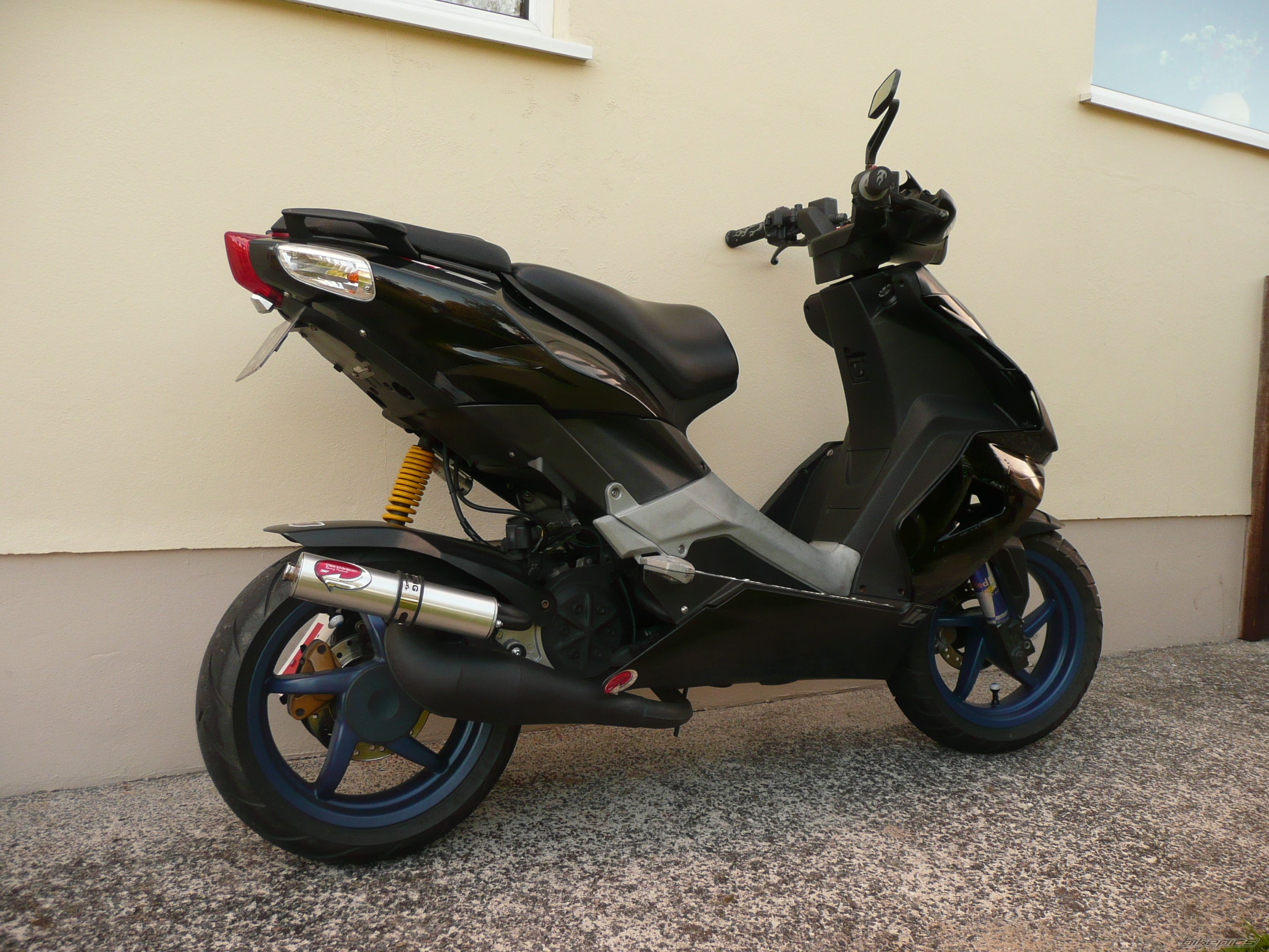 Bike Photo 1701357