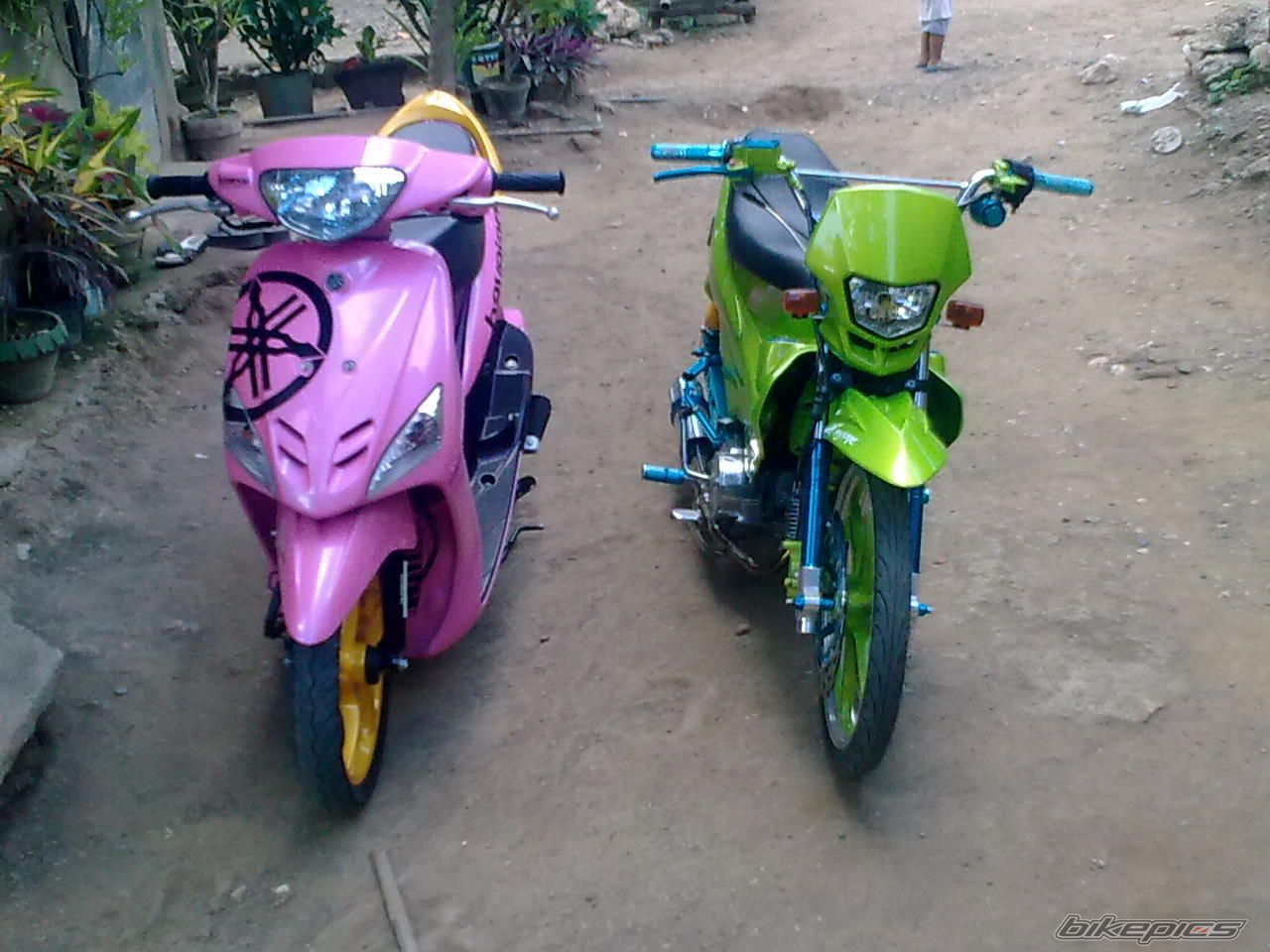 Bike Photo 1701379