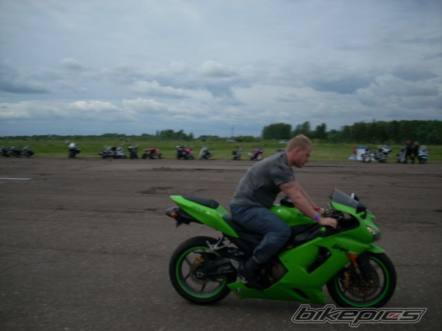 Photo 1701845