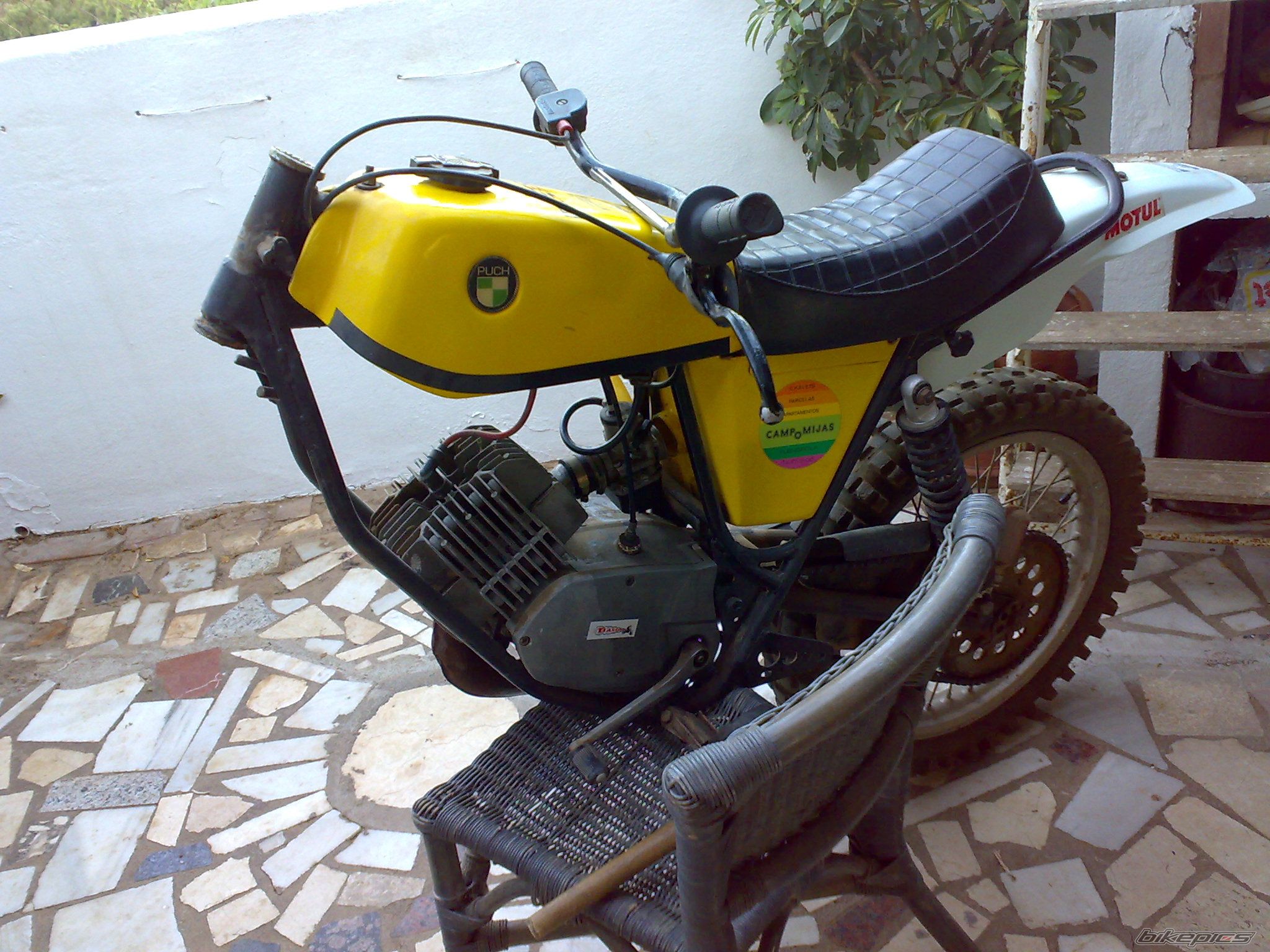 Bike Photo 1701897