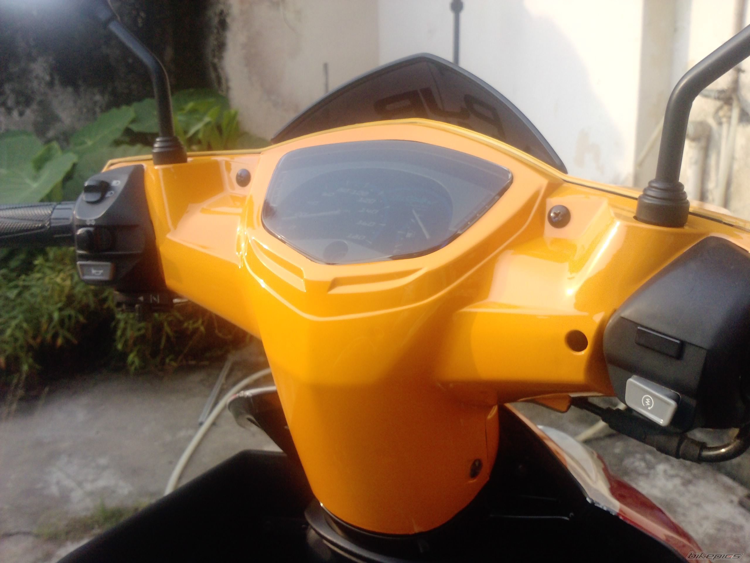Bike Photo 1702172