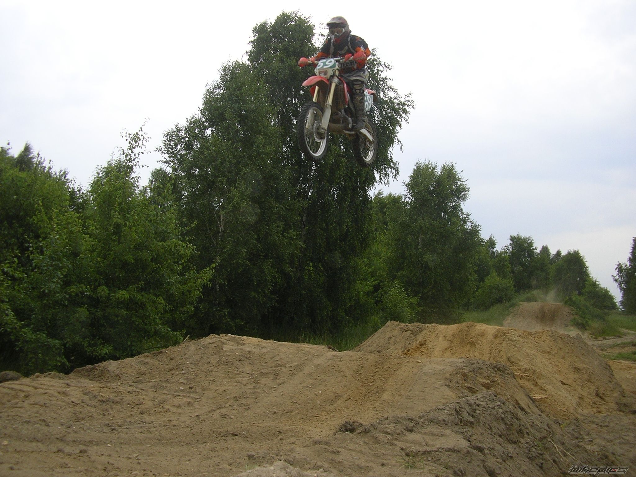 Bike Photo 1702493