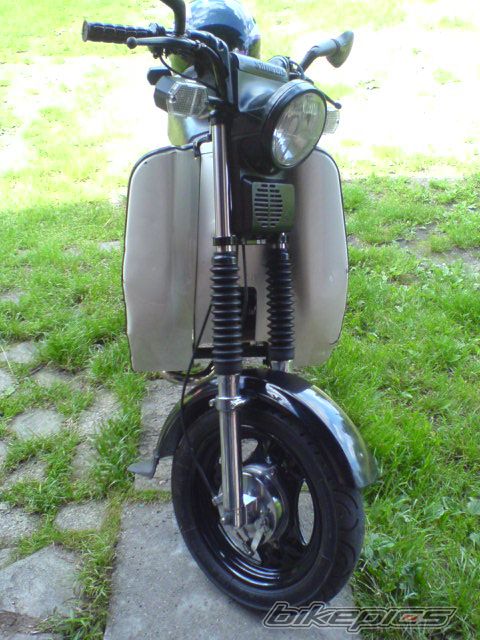 Bike Photo 1702621