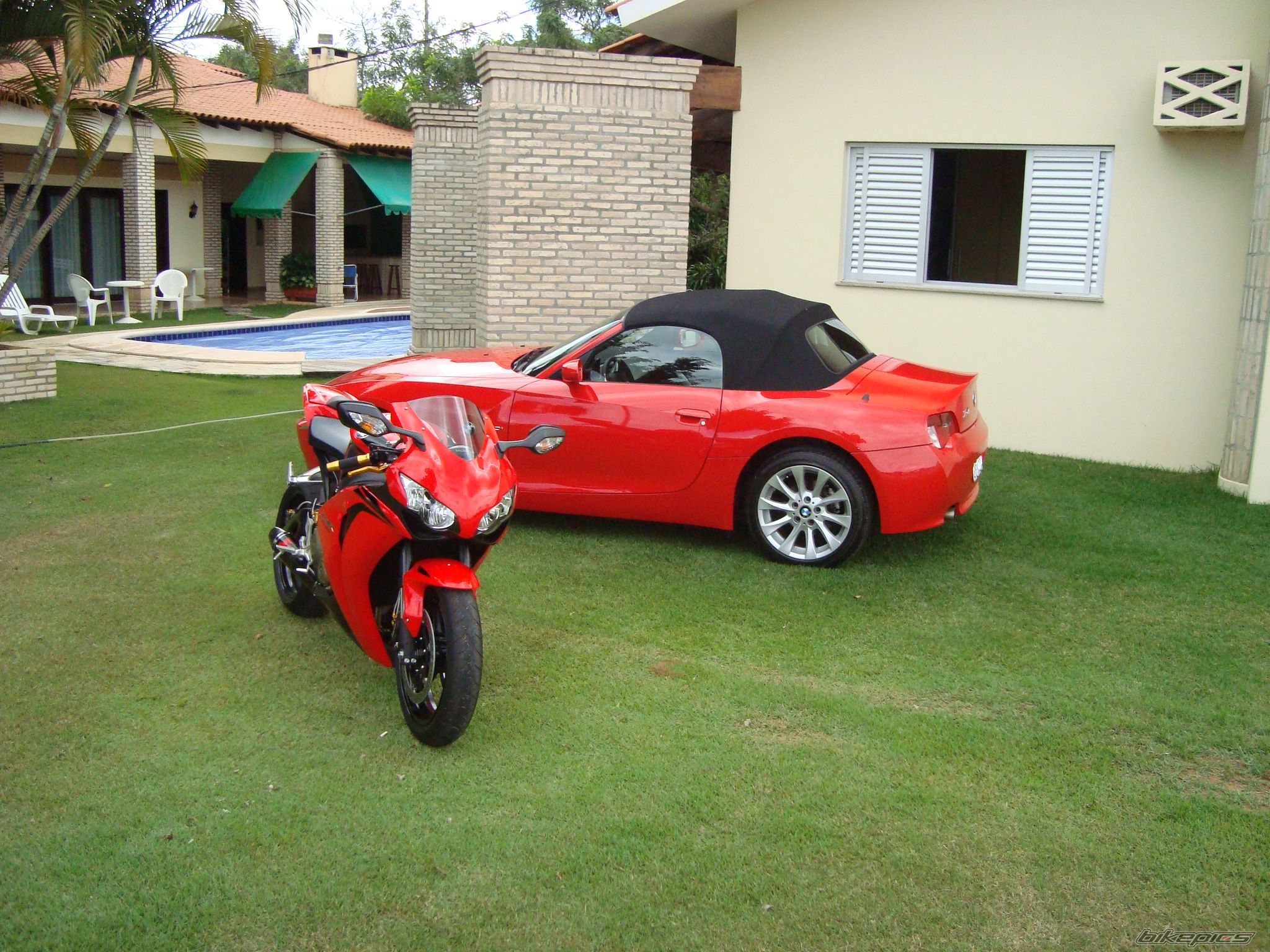 Bike Photo 1702629