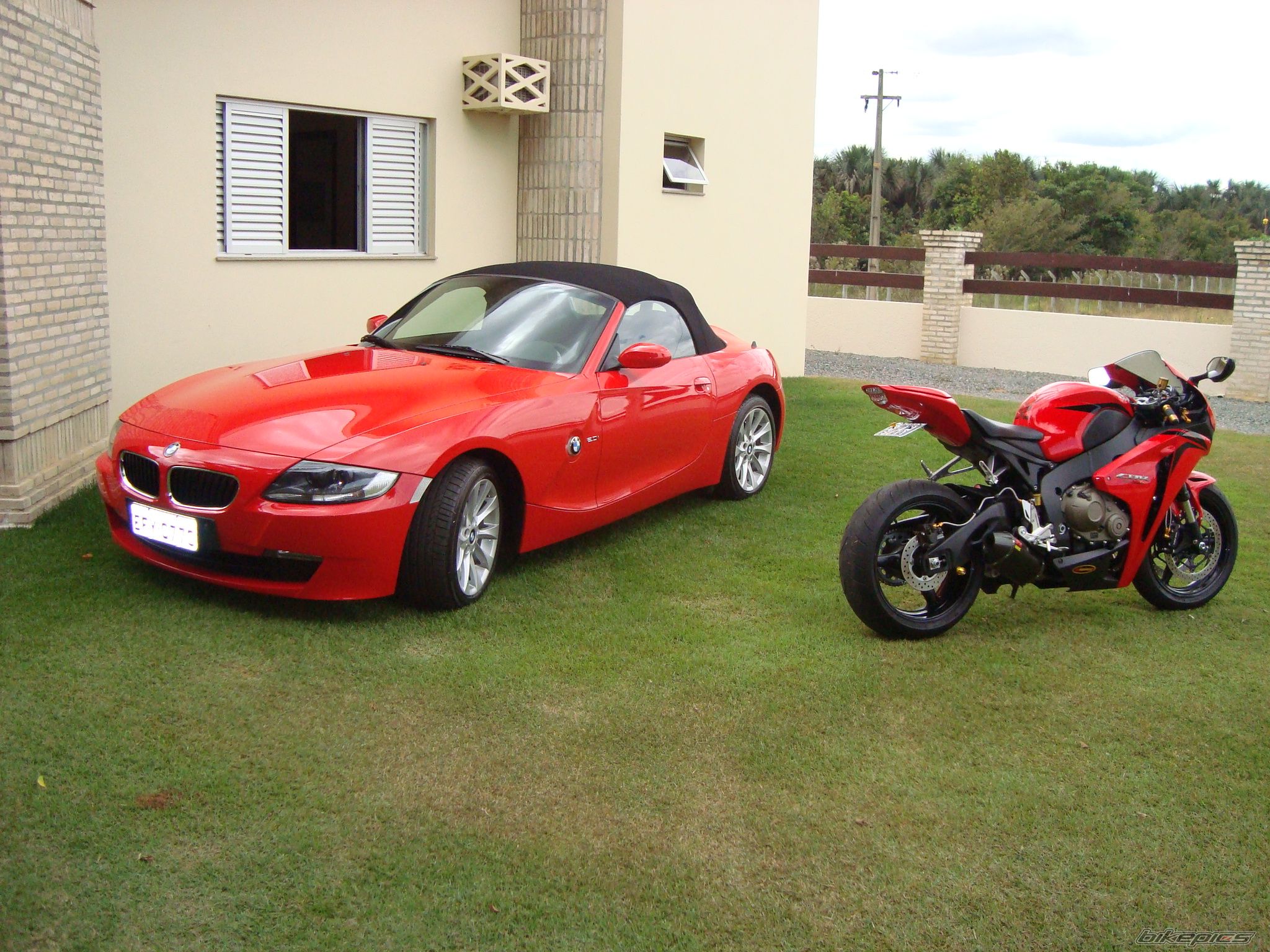 Bike Photo 1702639