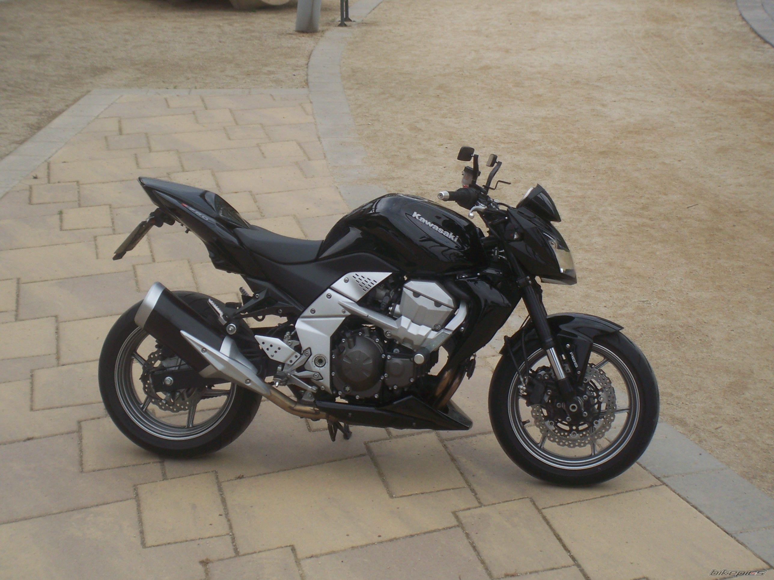 Bike Photo 1702786