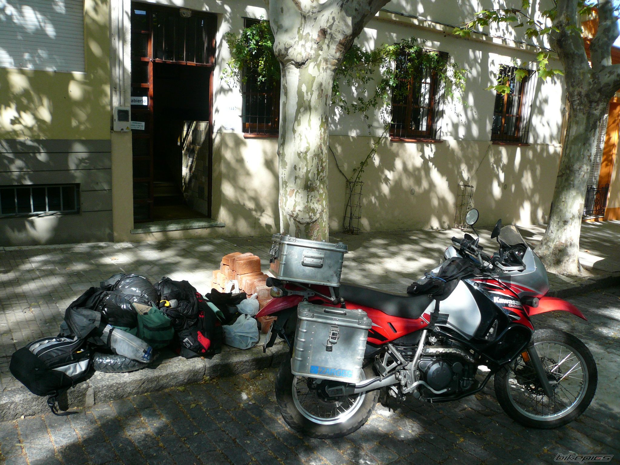 Photo 1702803