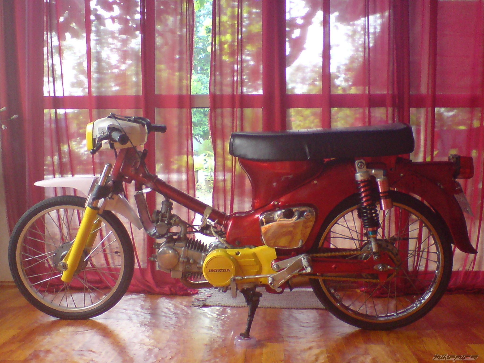 Bike Photo 1703174