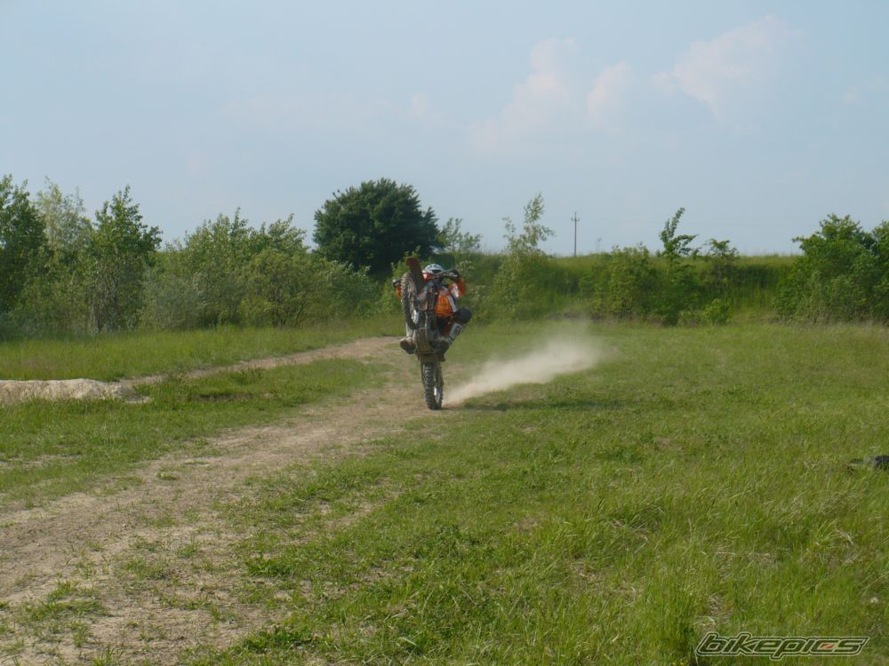 Bike Photo 1703219