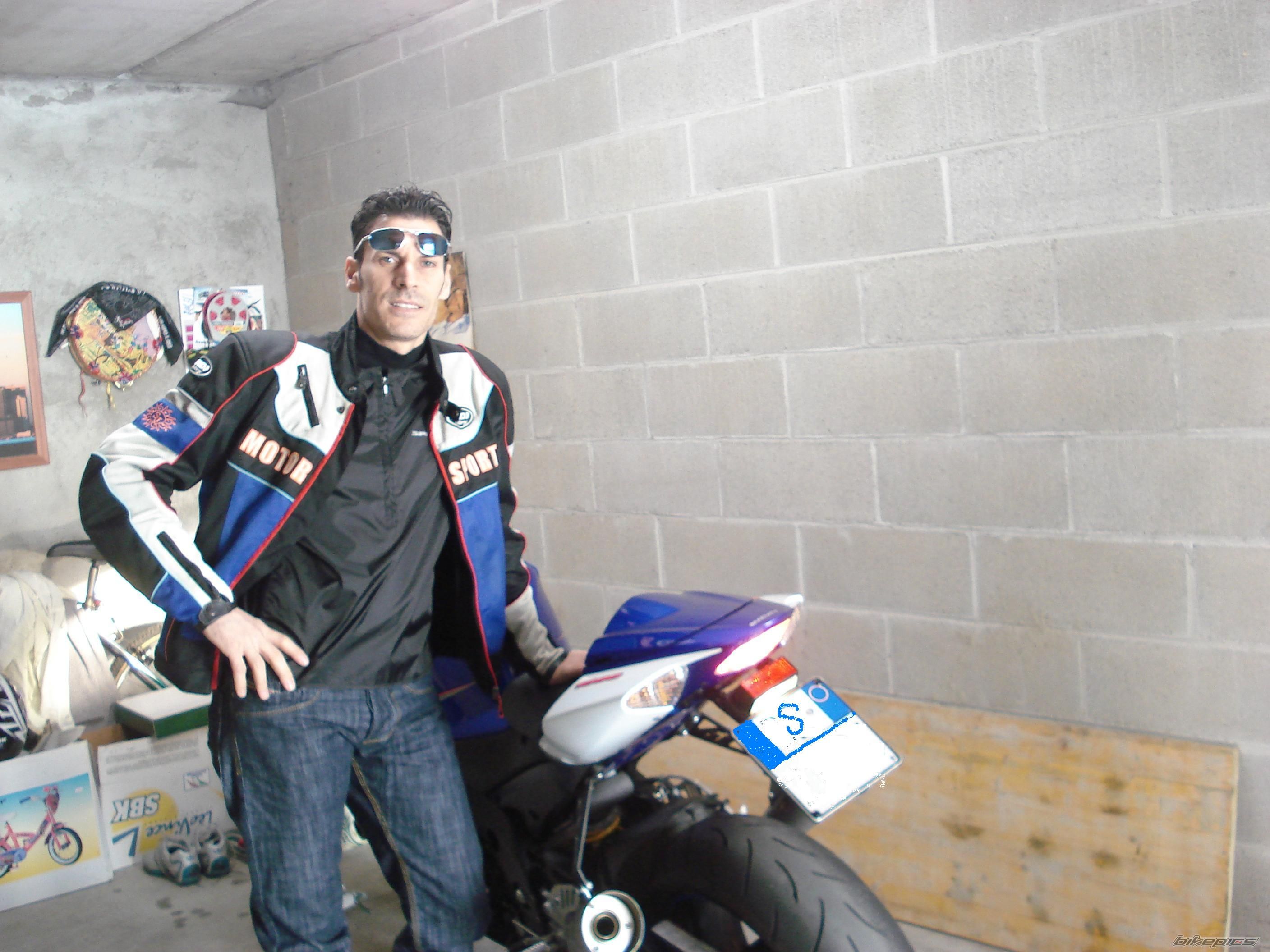Bike Photo 1703653