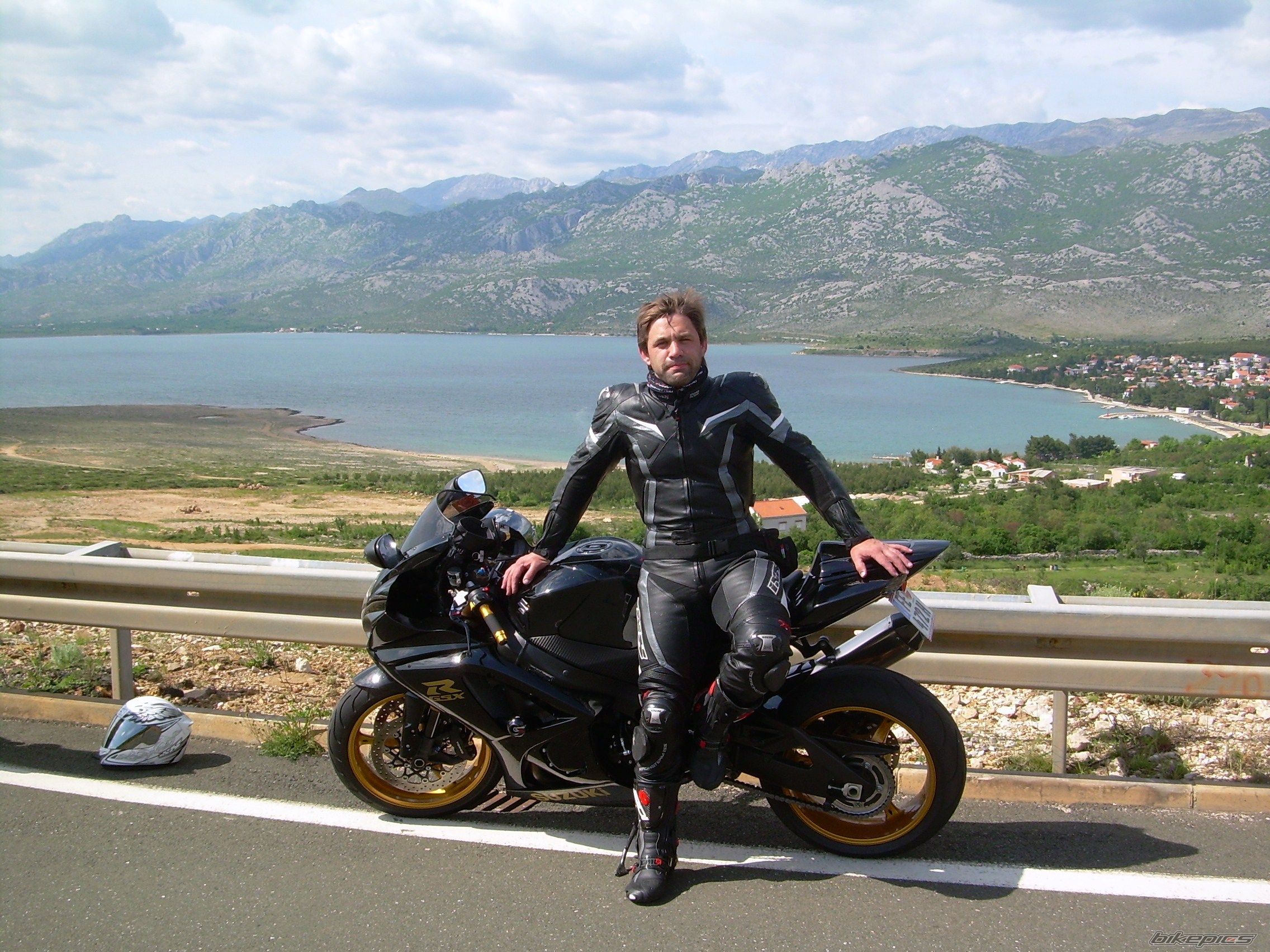 Bike Photo 1703722