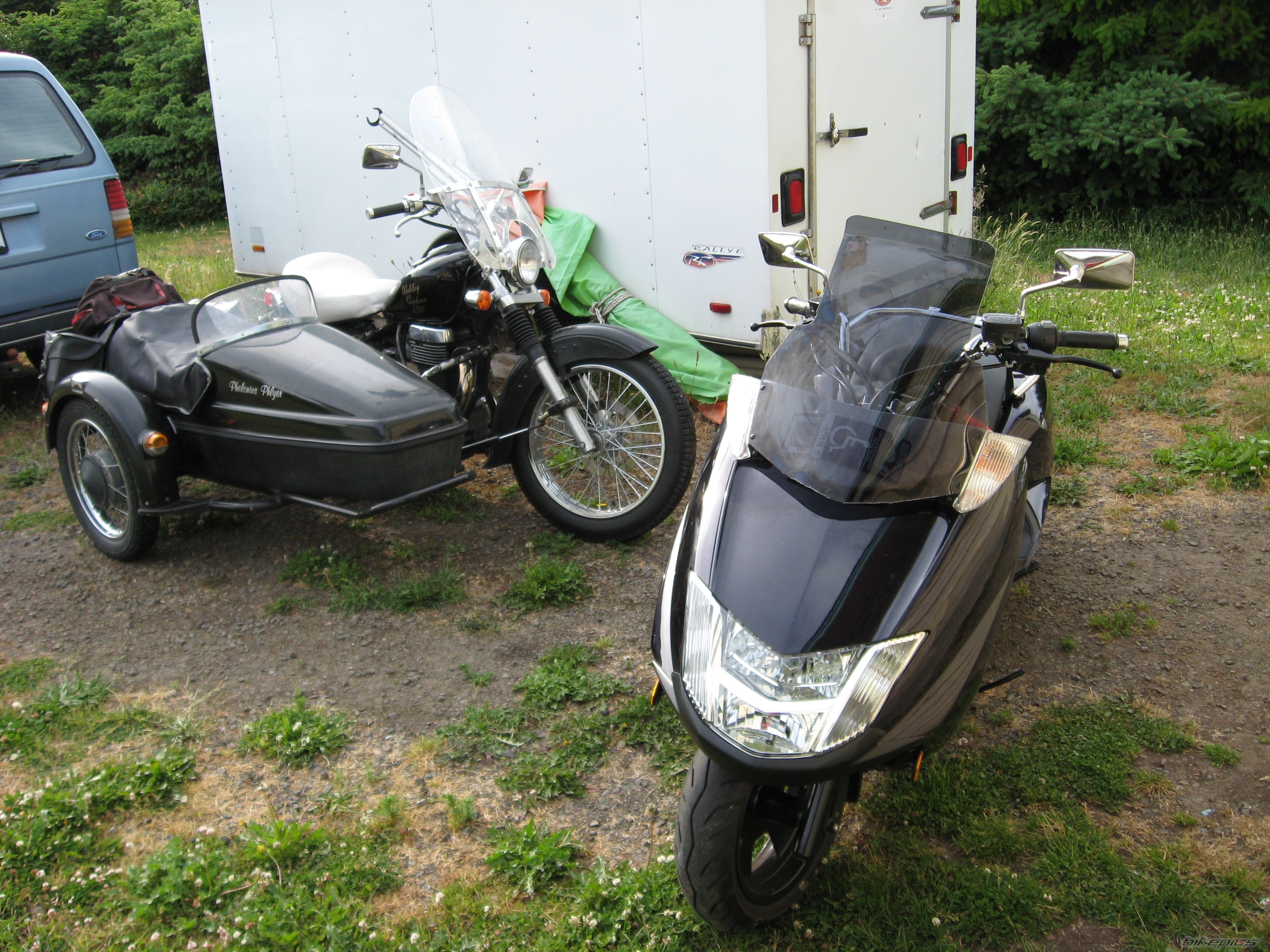 Photo 1703942