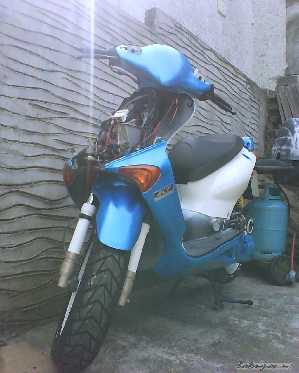 Photo 1704252