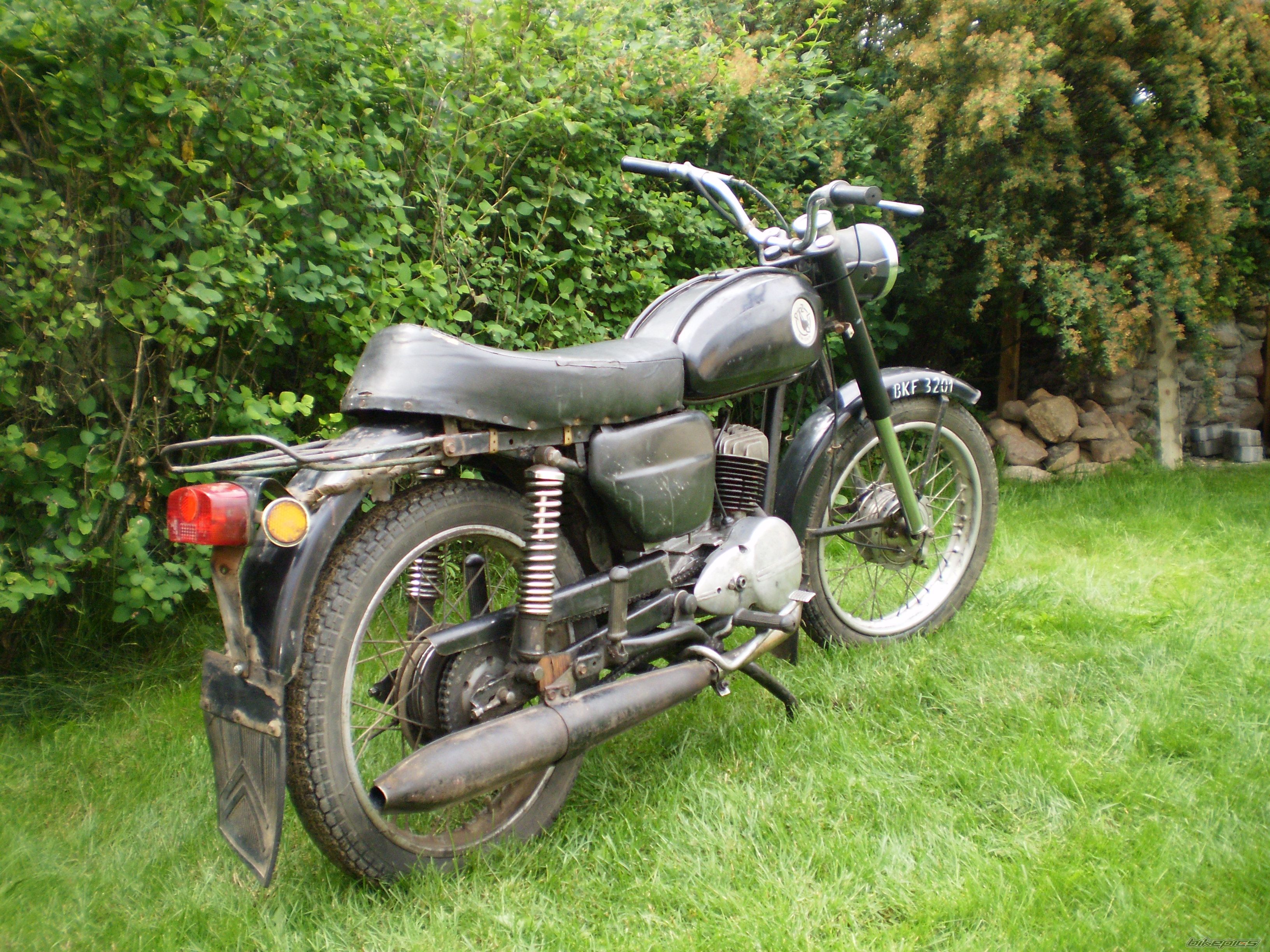 Bike Photo 1704290