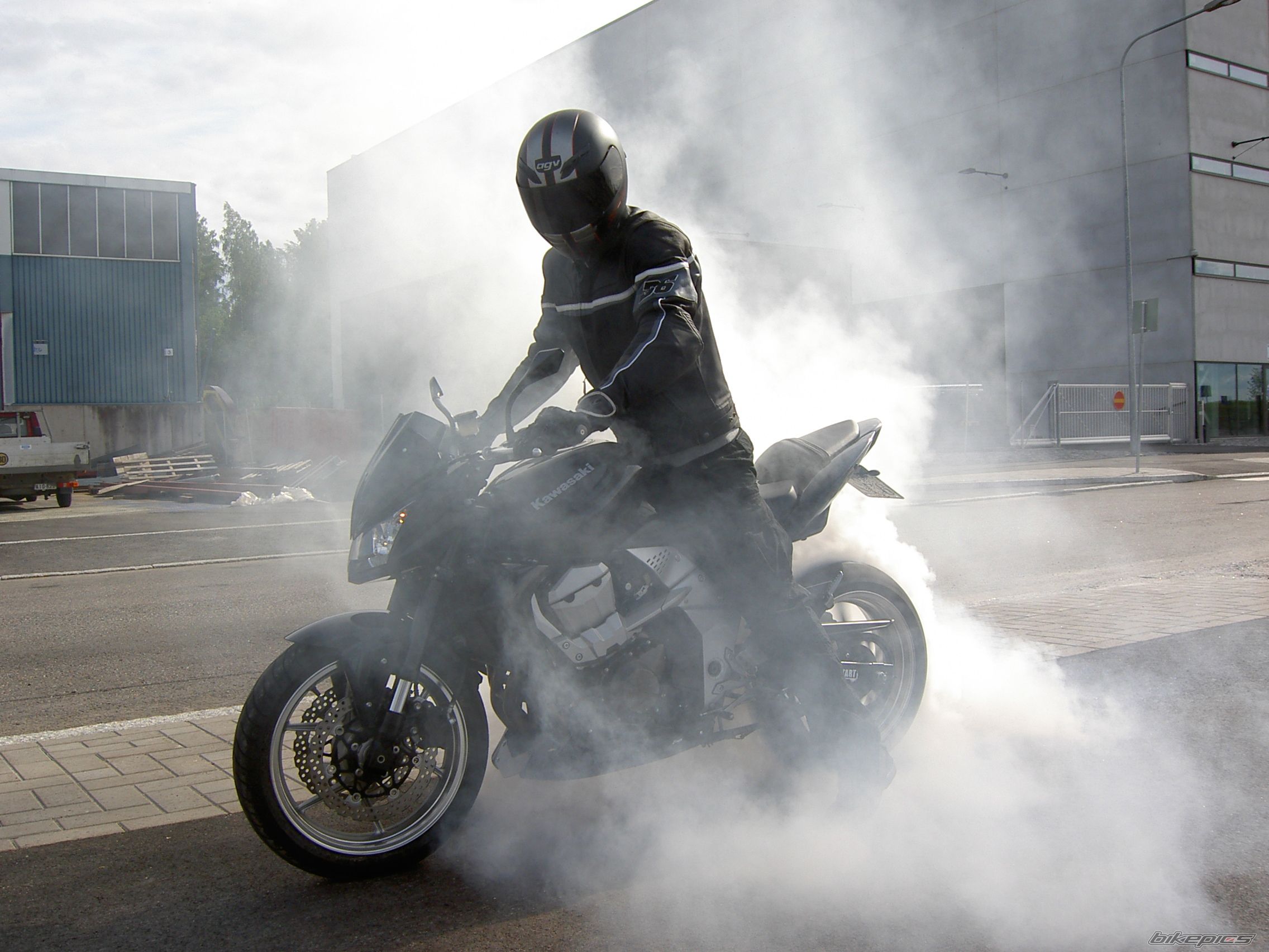 Bike Photo 1704362