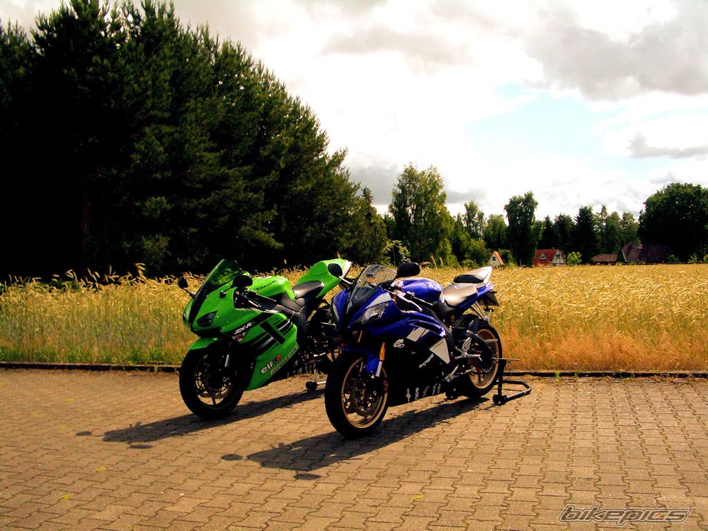Bike Photo 1704375