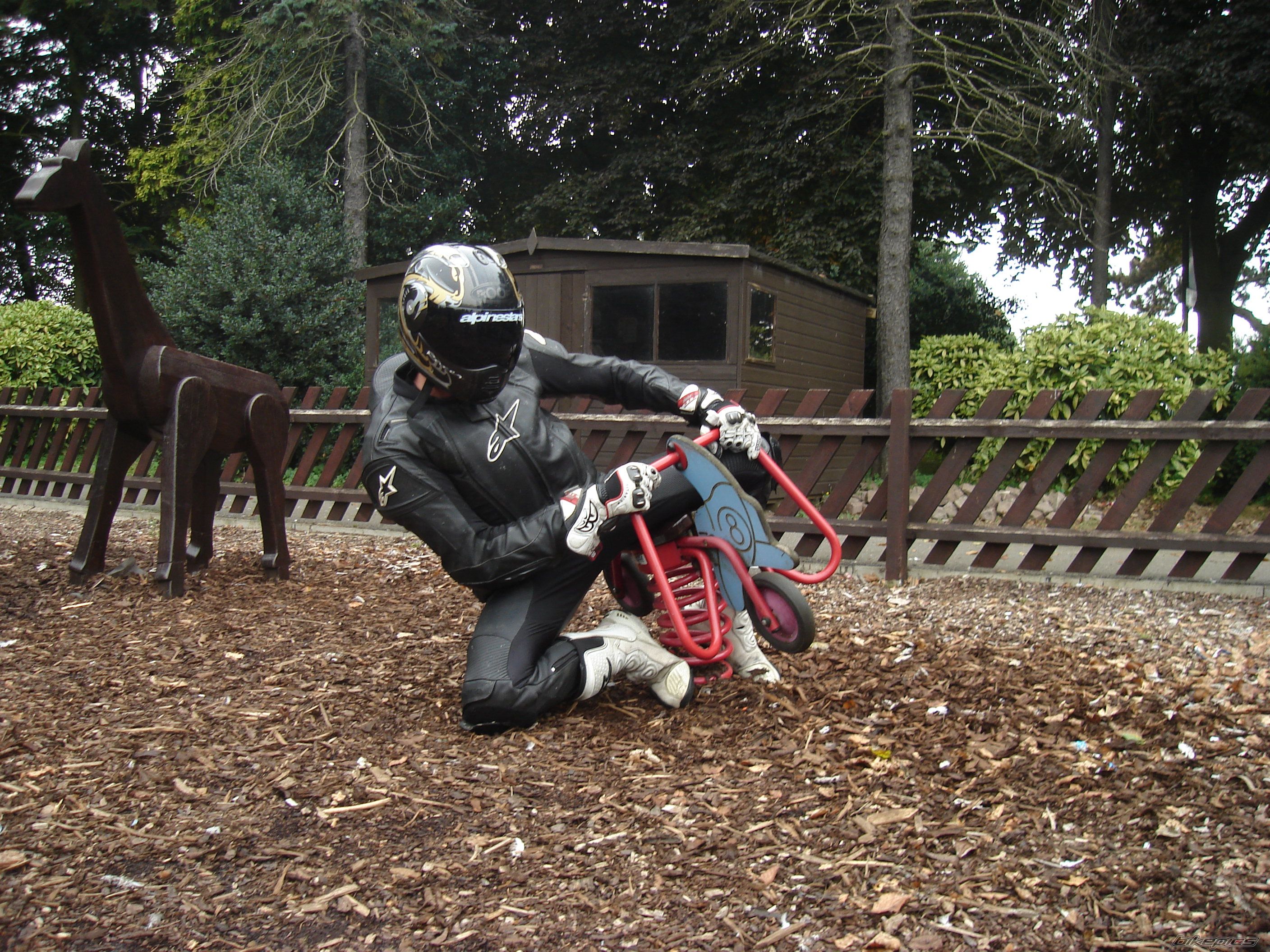 Bike Photo 1704459