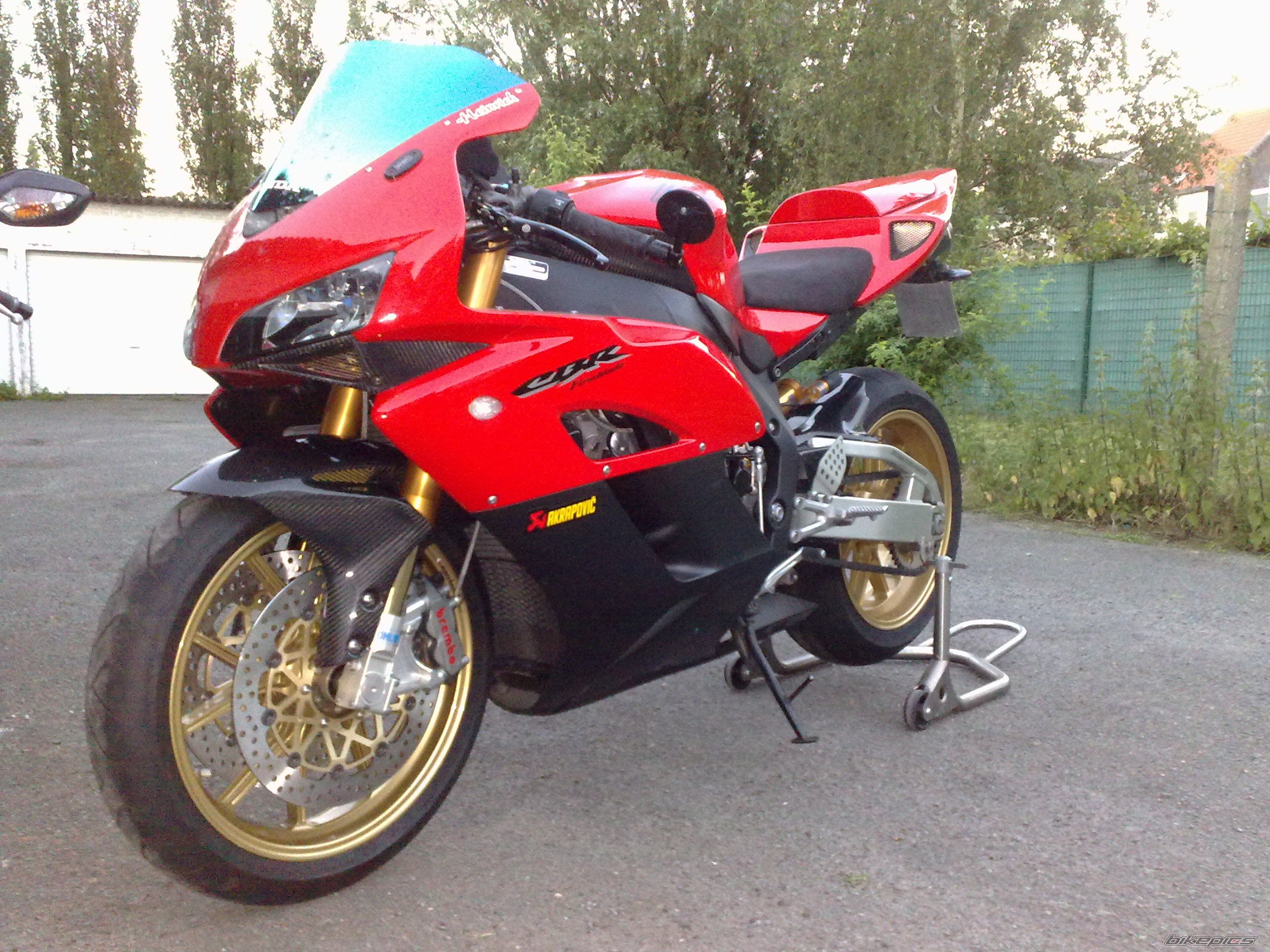 Photo 1704461
