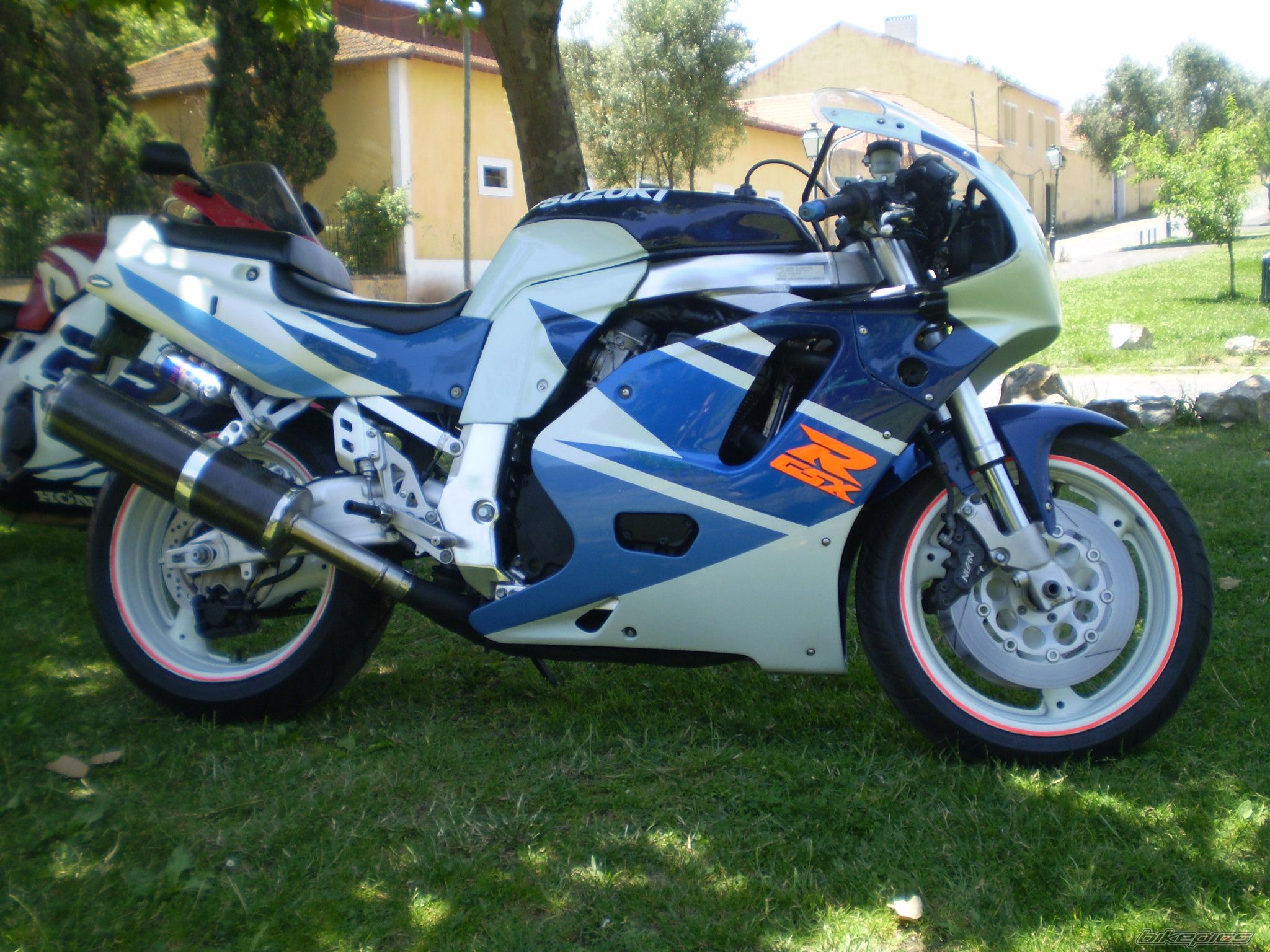 Bike Photo 1704558