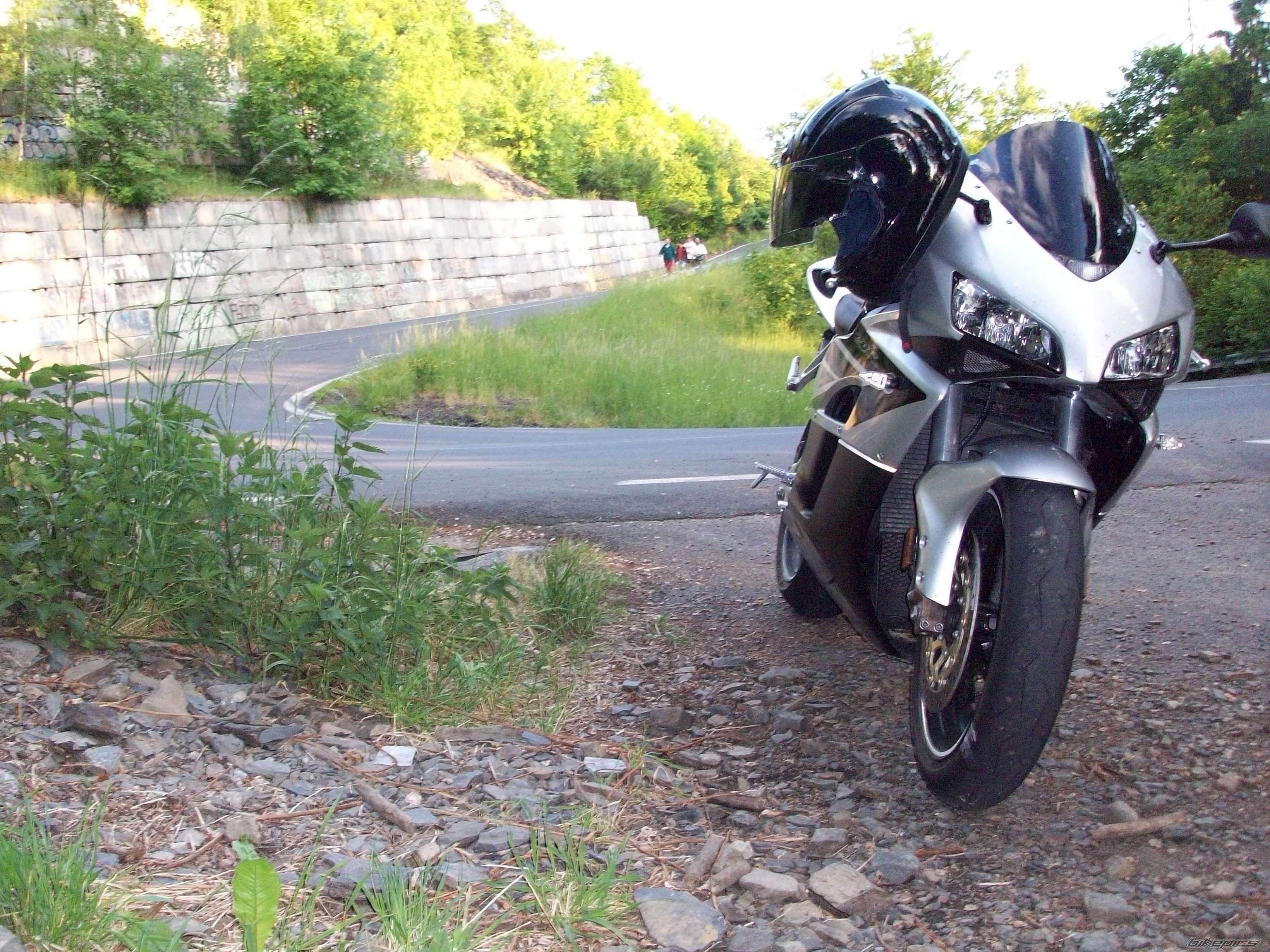 Bike Photo 1704609