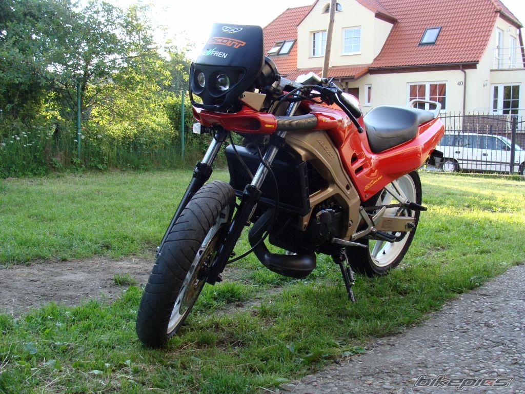Bike Photo 1704771