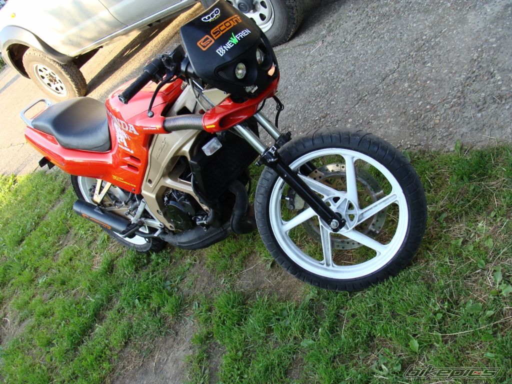 Bike Photo 1704775