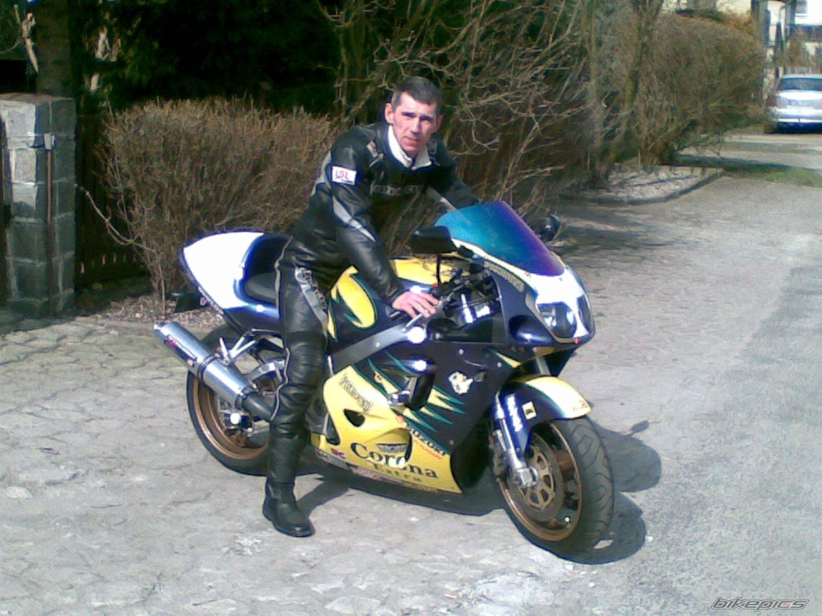 Bike Photo 1705351