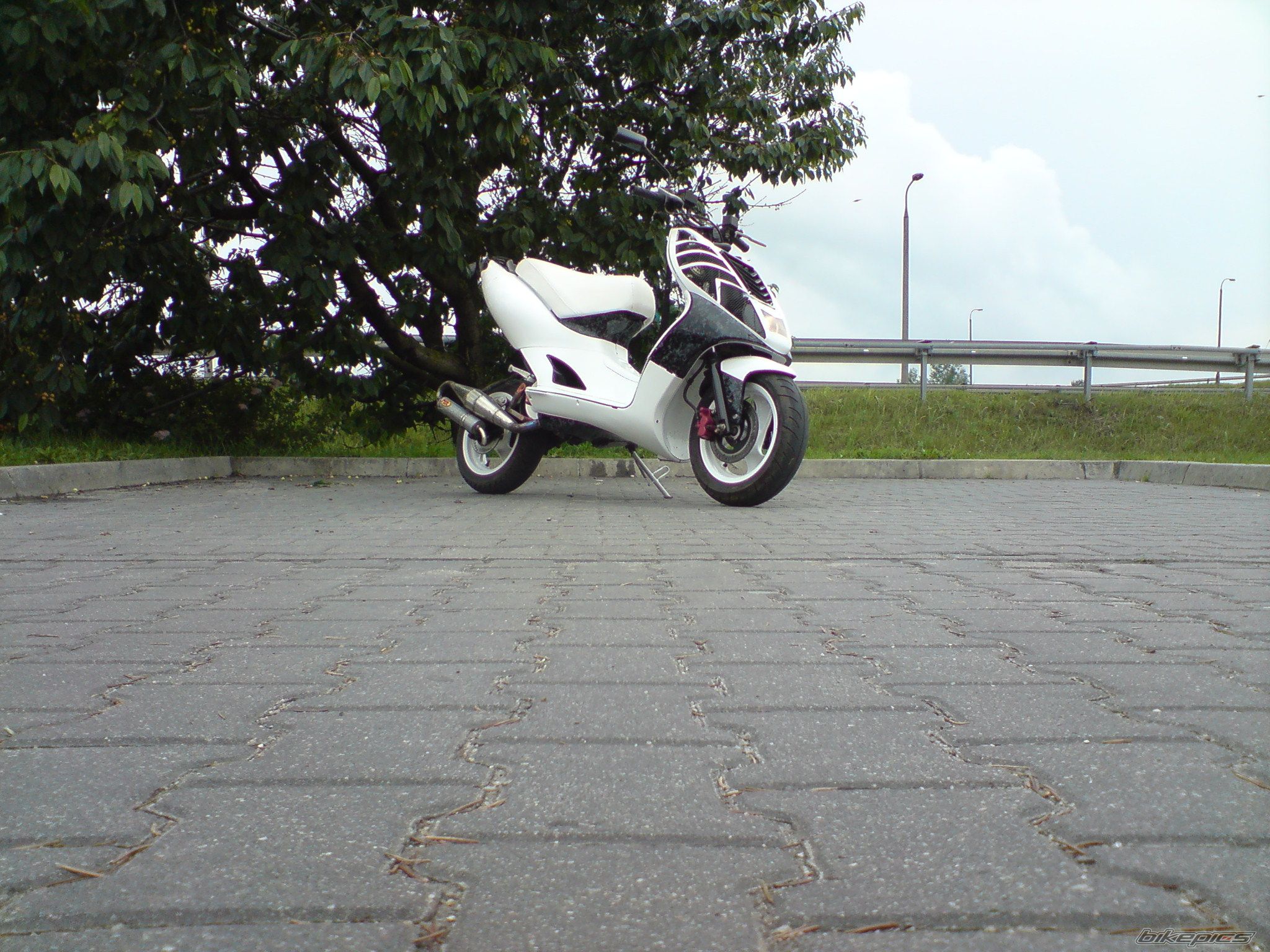 Bike Photo 1705357