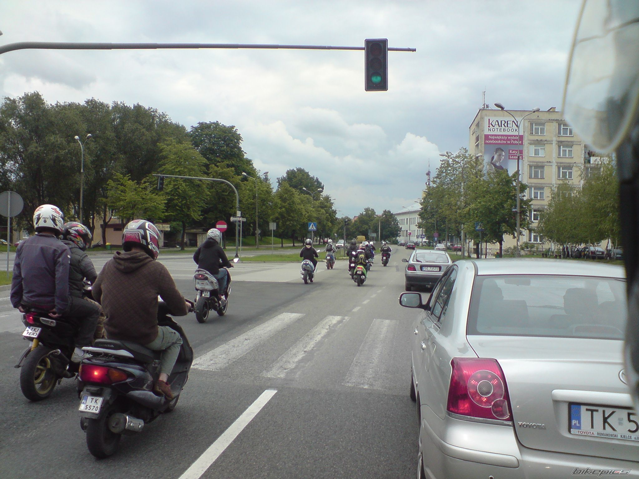 Bike Photo 1705373