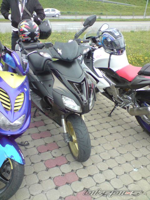 Bike Photo 1705402