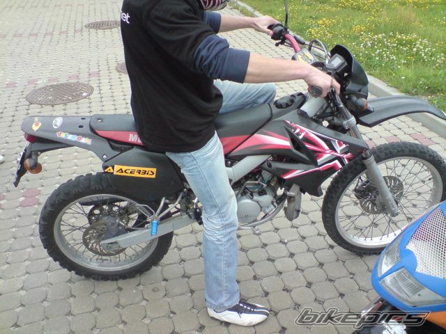 Bike Photo 1705417