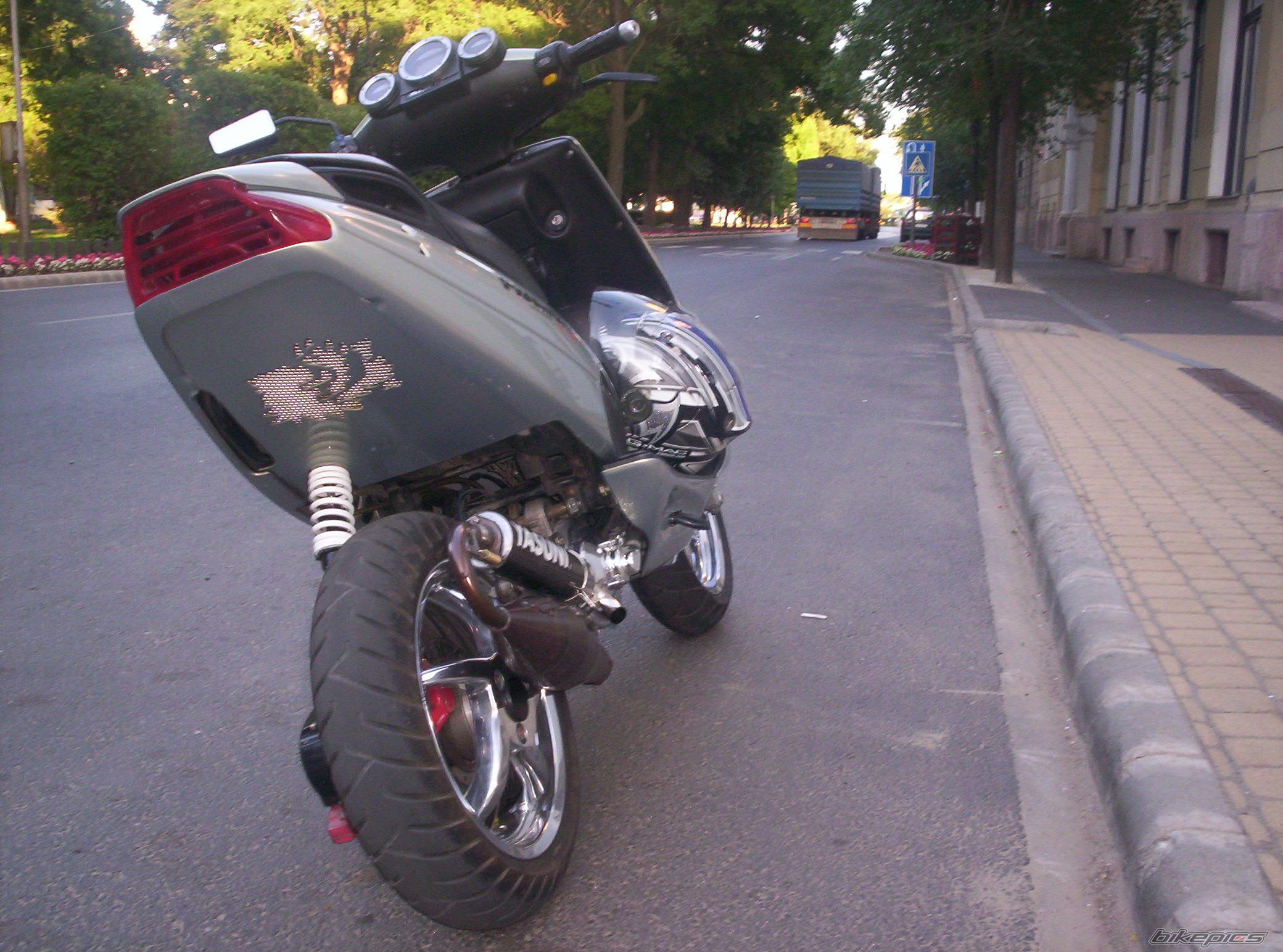 Bike Photo 1705434