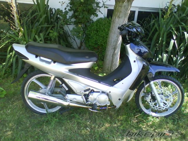 Photo 1705473