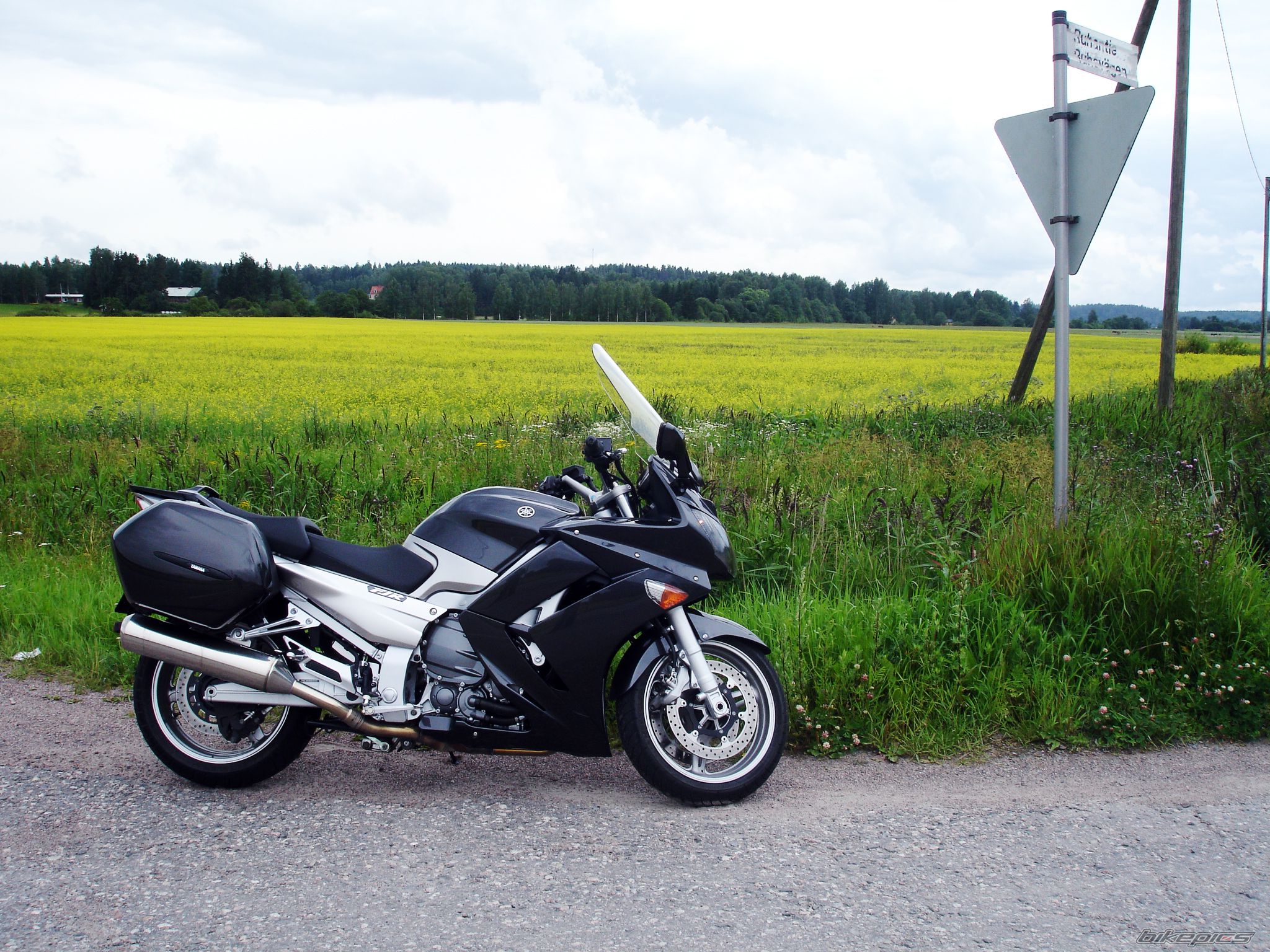 Bike Photo 1705496