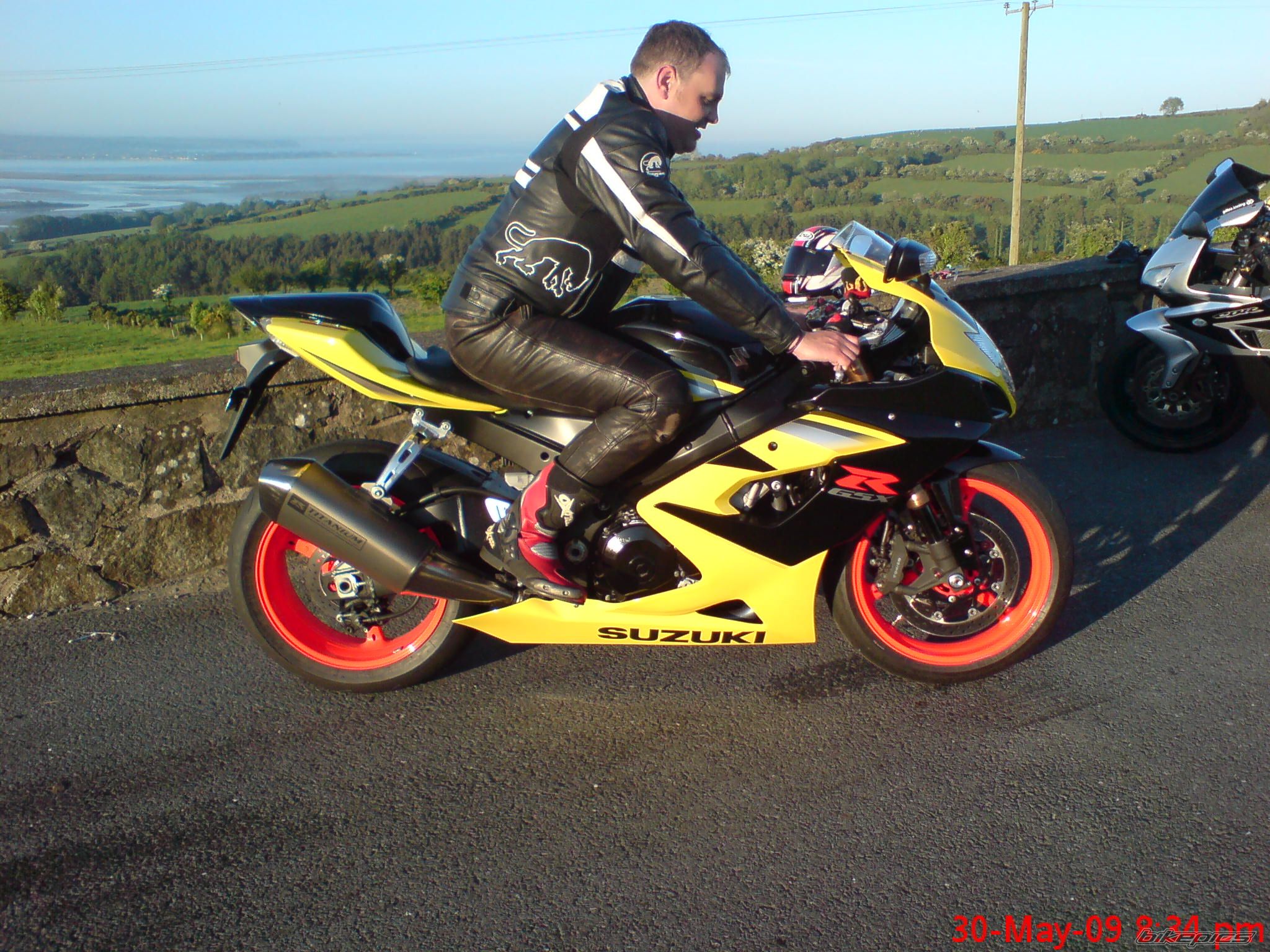 Bike Photo 1705555