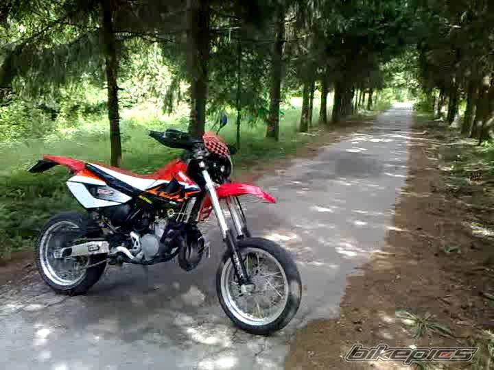 Photo 1705766