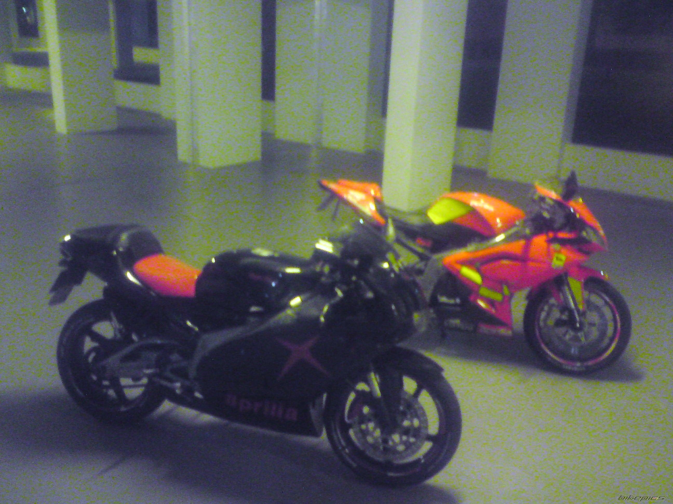Photo 1705887
