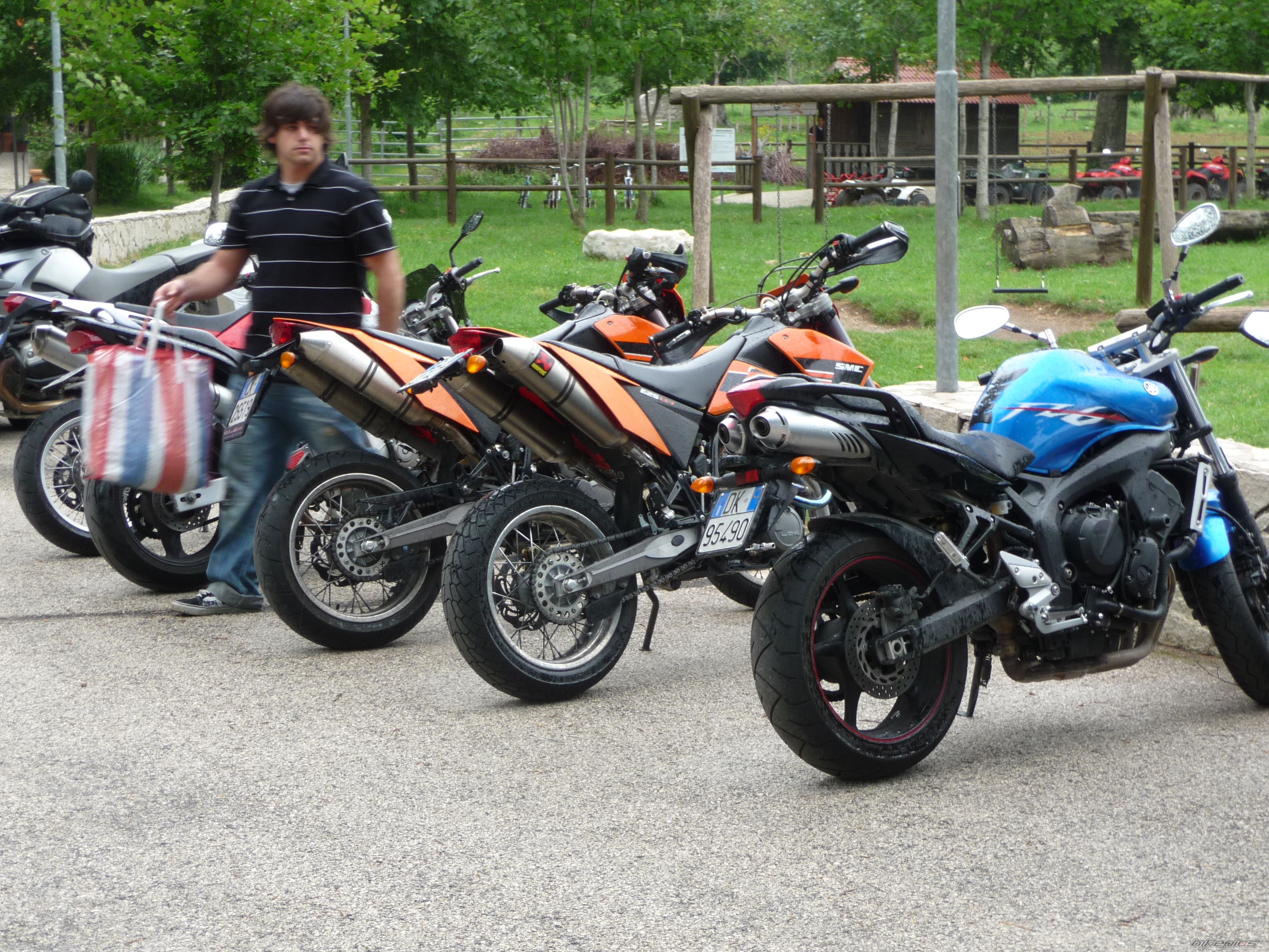 Bike Photo 1706571
