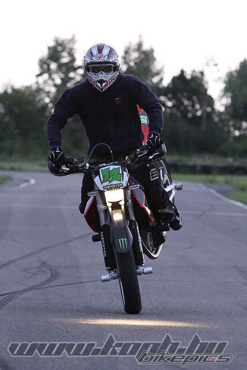 Bike Photo 1707319