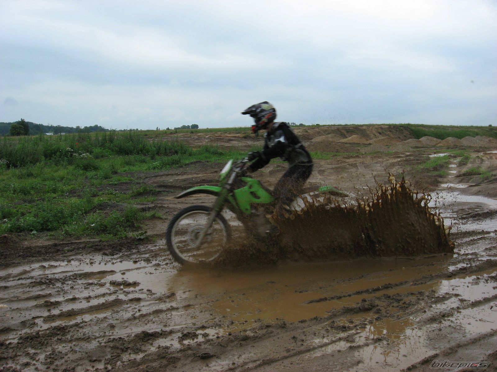 Bike Photo 1707854