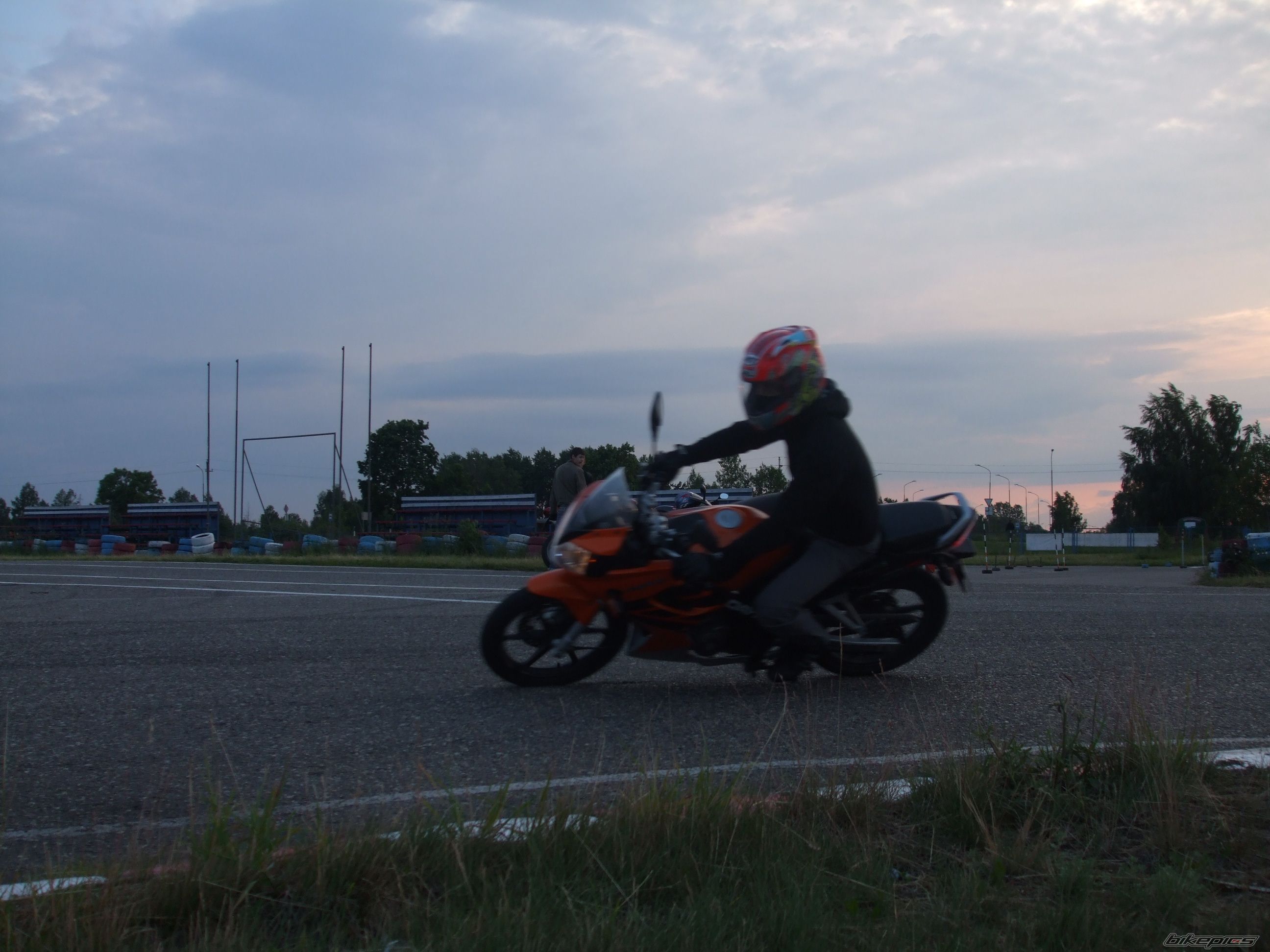 Bike Photo 1708043